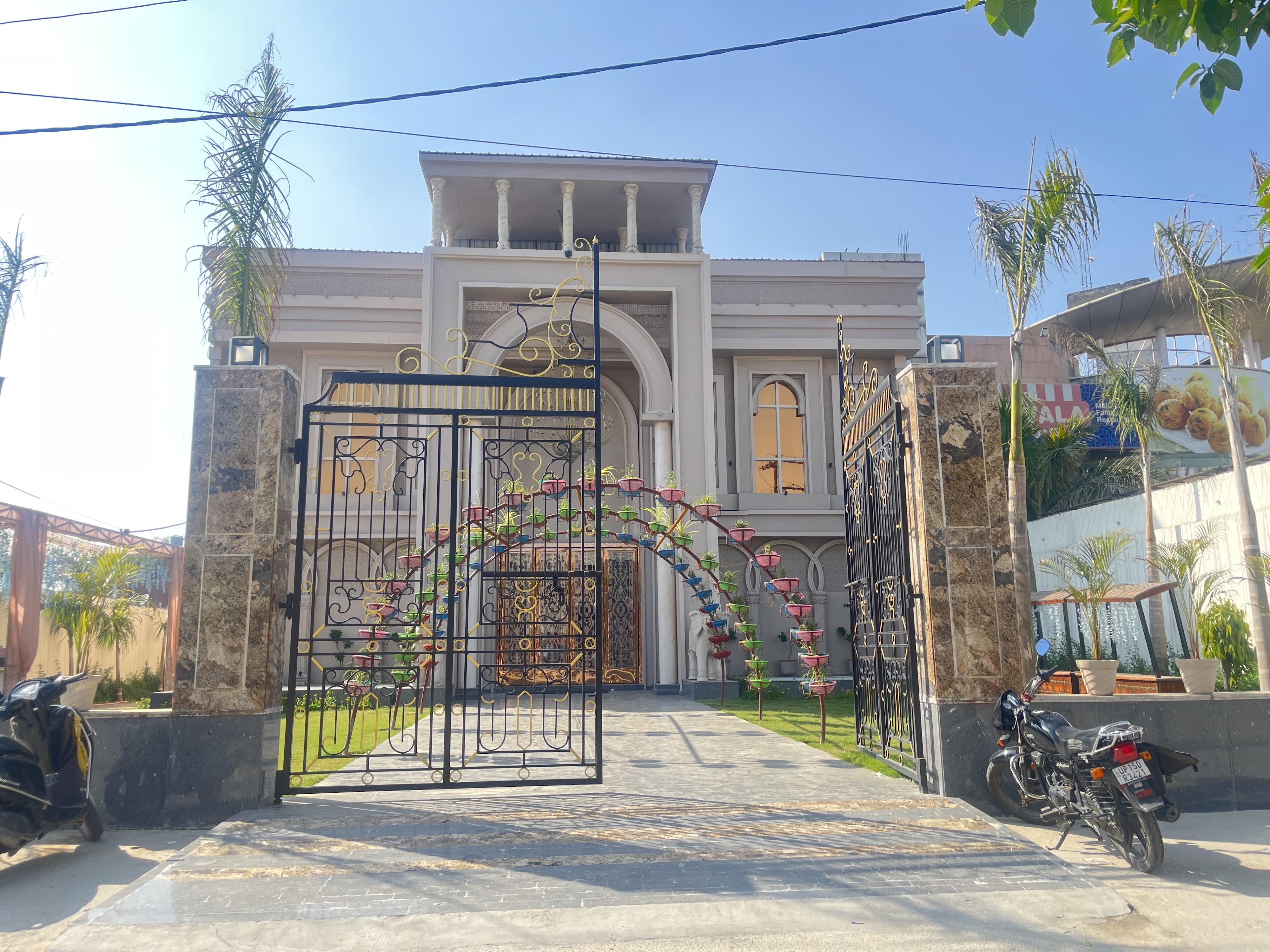 The Aura Grand, Meerut — photo 2