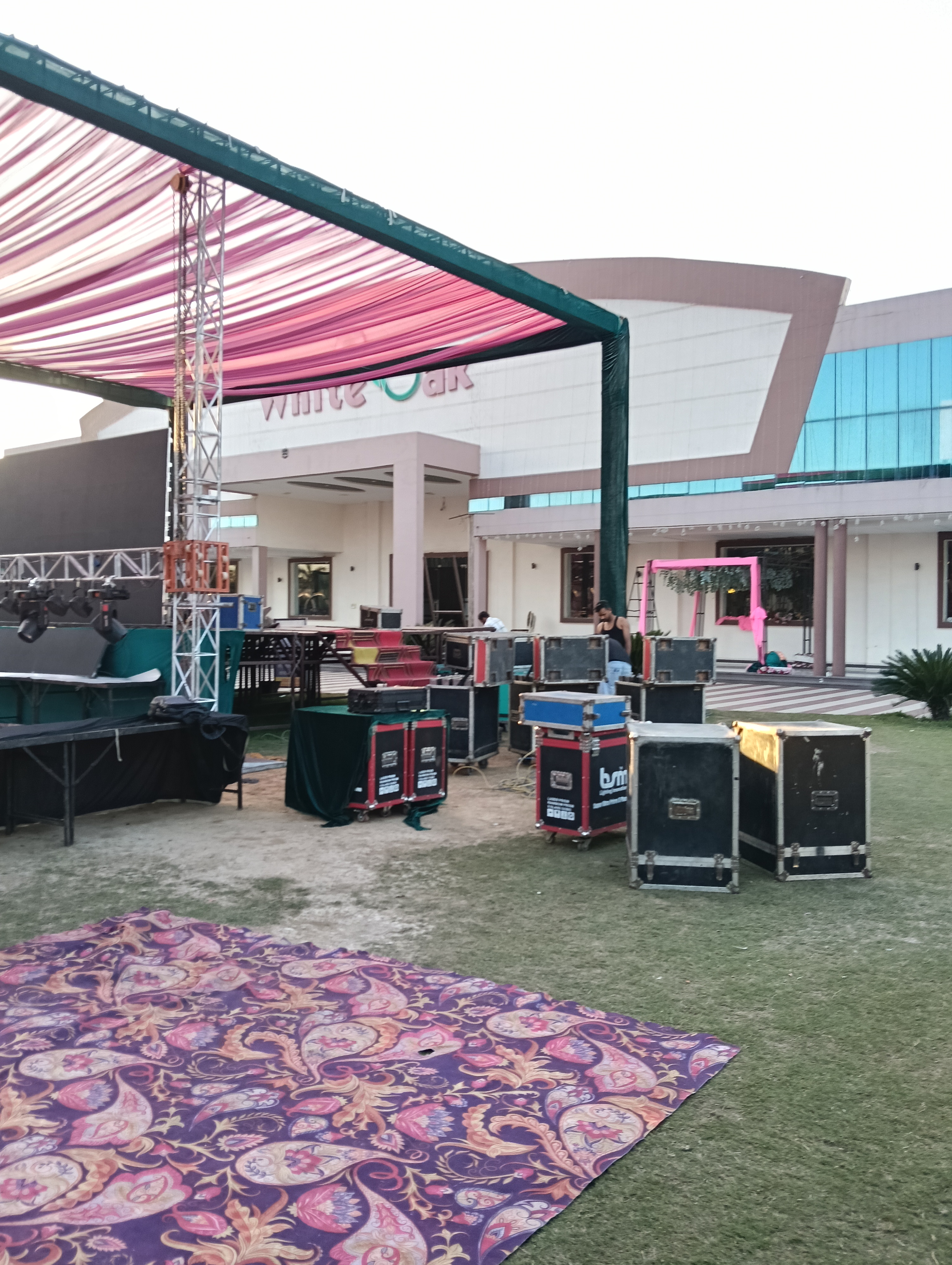 White Oak Banquet, Ambala — photo 9