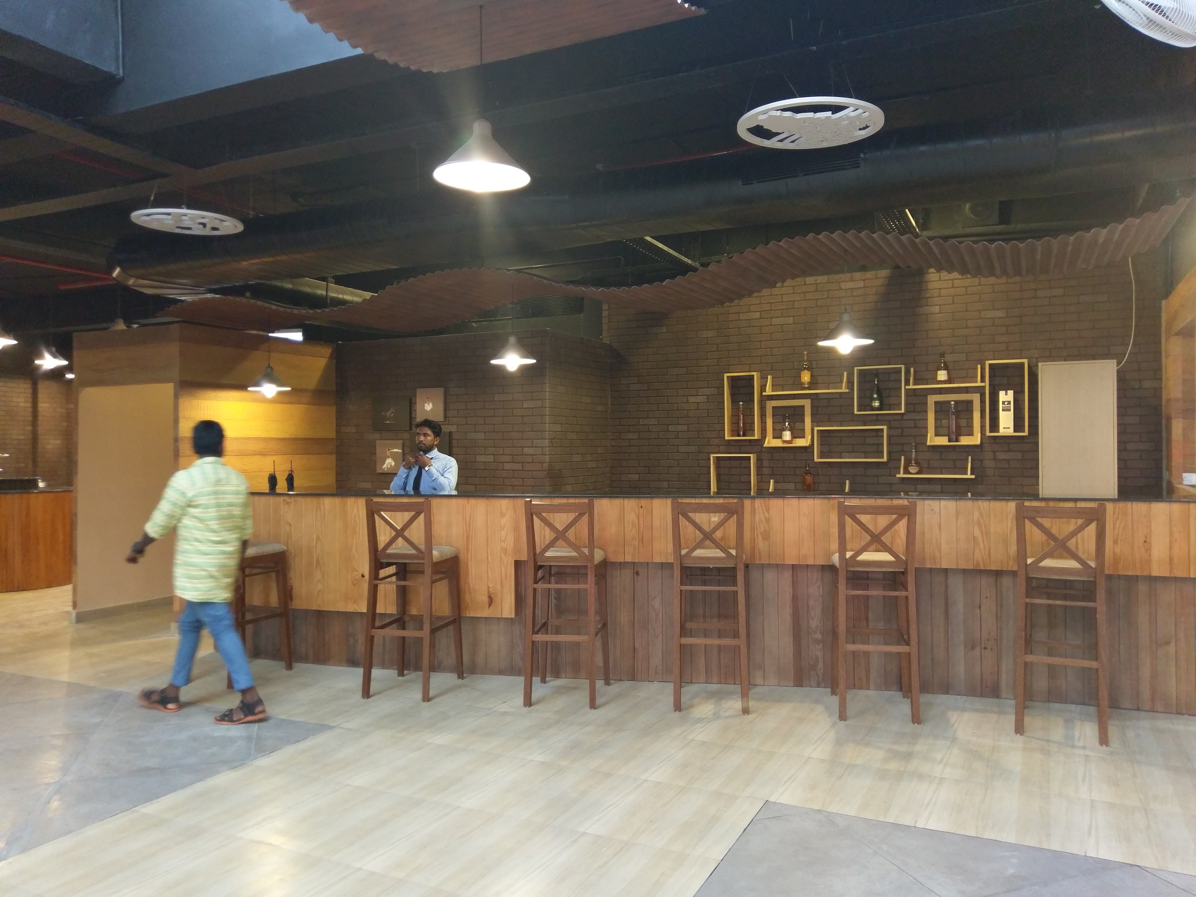 The Courtyard@Suburban Square, Kottayam — photo 4