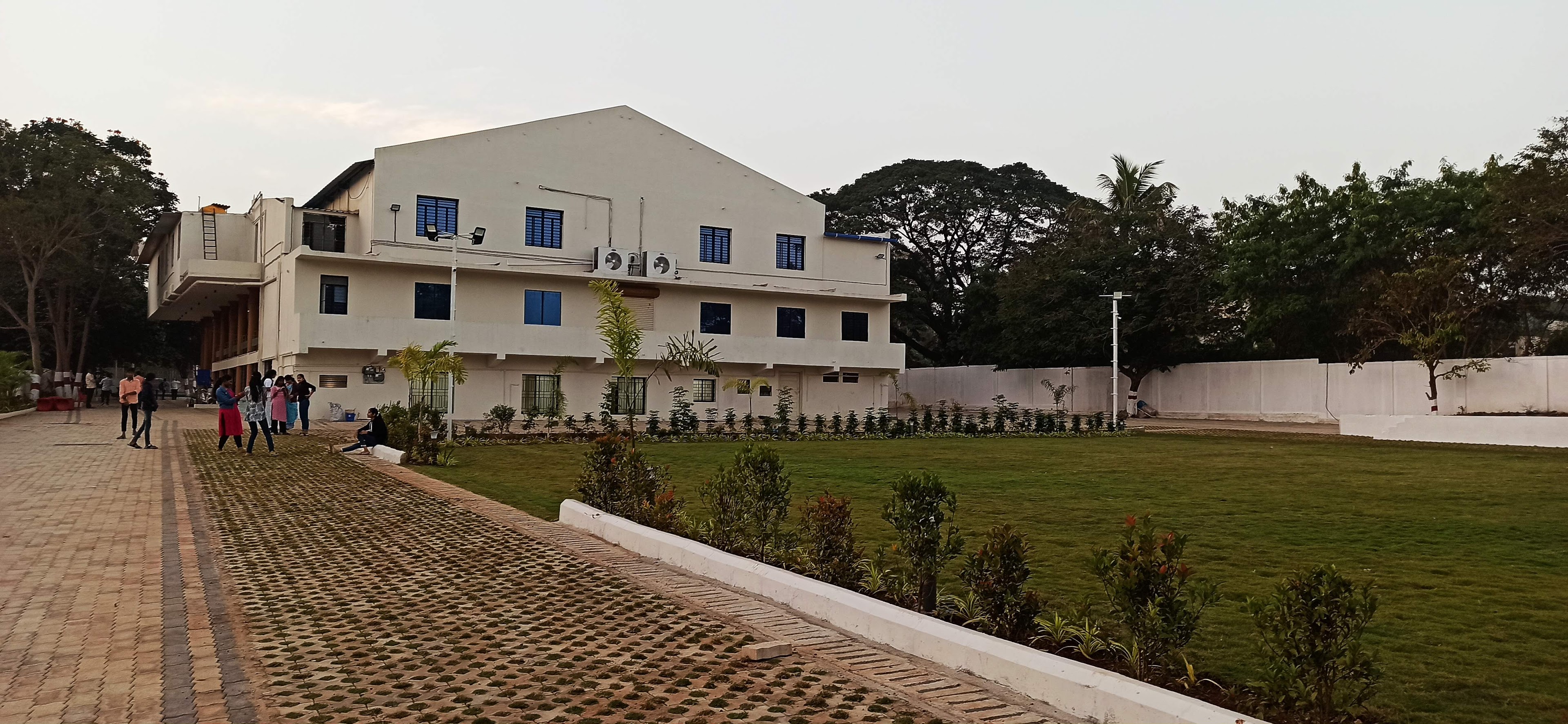 Nanki Convention Hall, Hubballi — photo 5