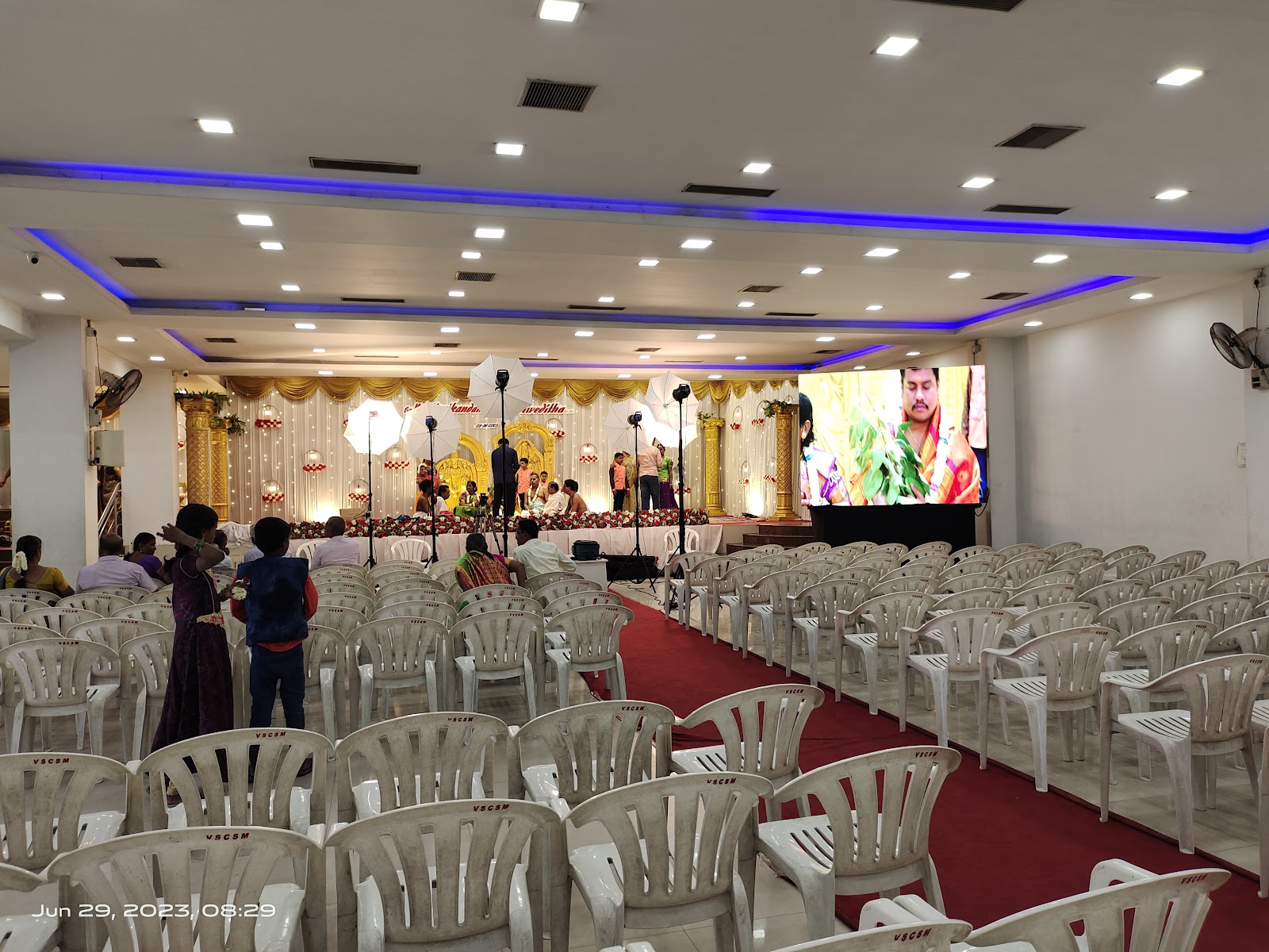 V.S.CHELLAM SARASWATHY MAALIGAI A/c Marriage Hall, Madurai — photo 2