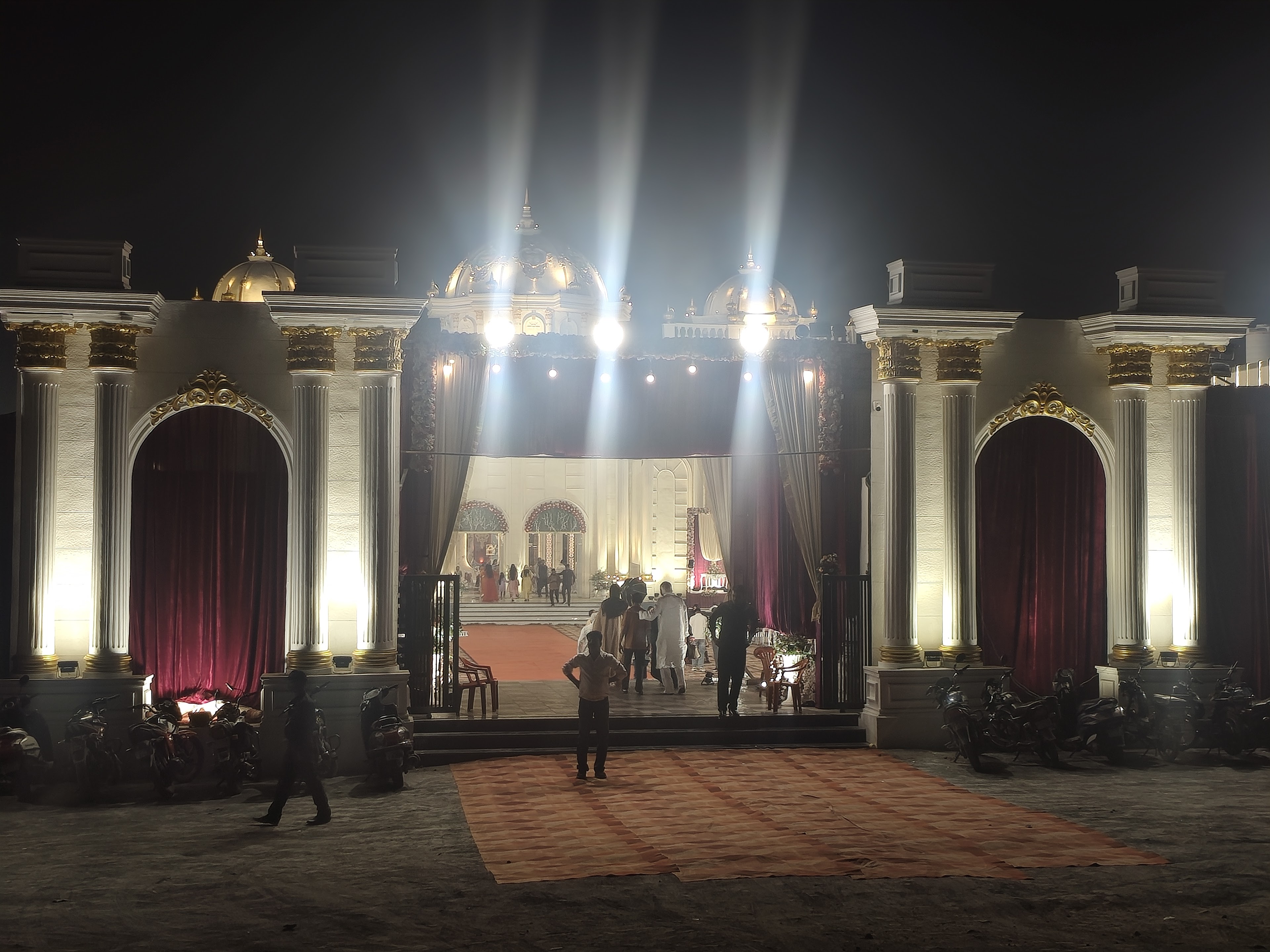 The Wedding House, Varanasi — photo 9