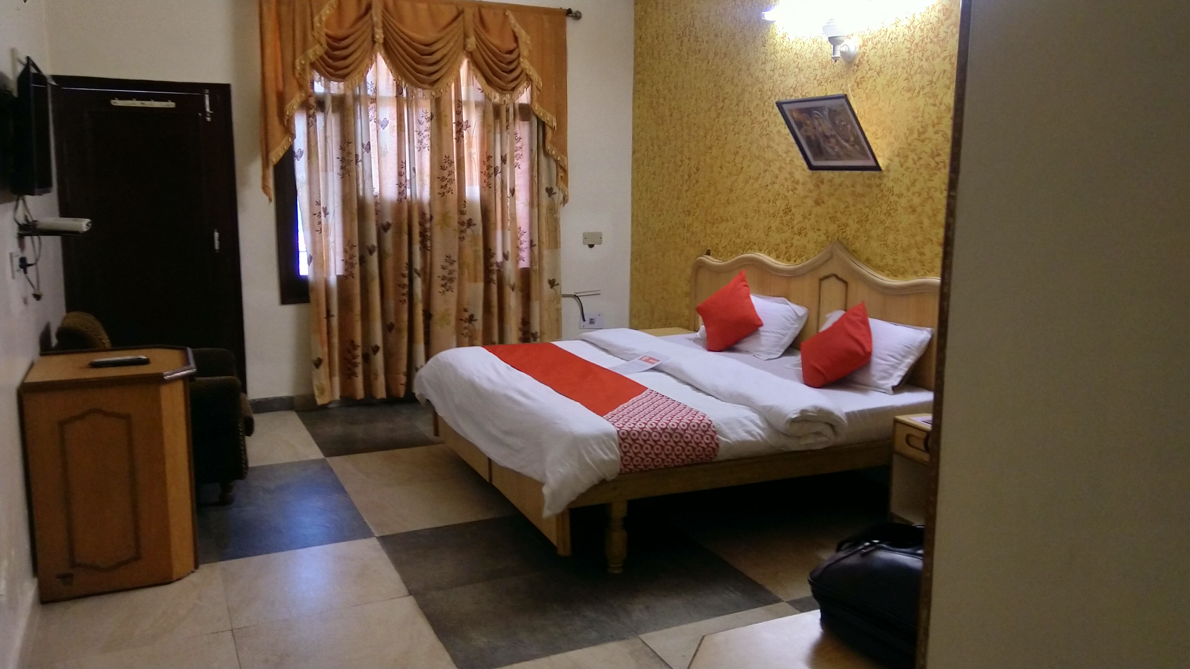 Grand Balsons, Patiala — photo 3