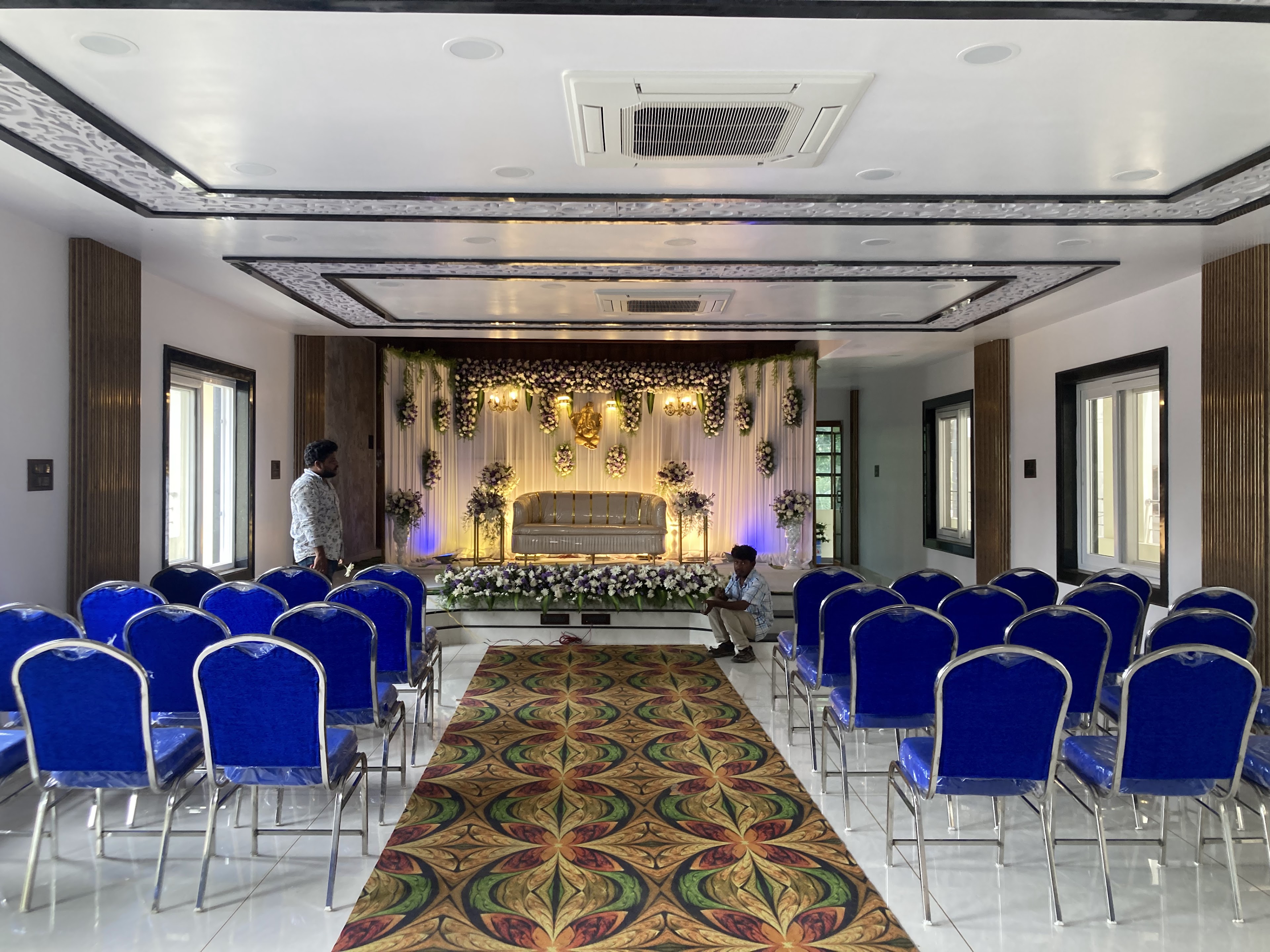Illa radha charitha function hall, Bhimavaram — photo 2