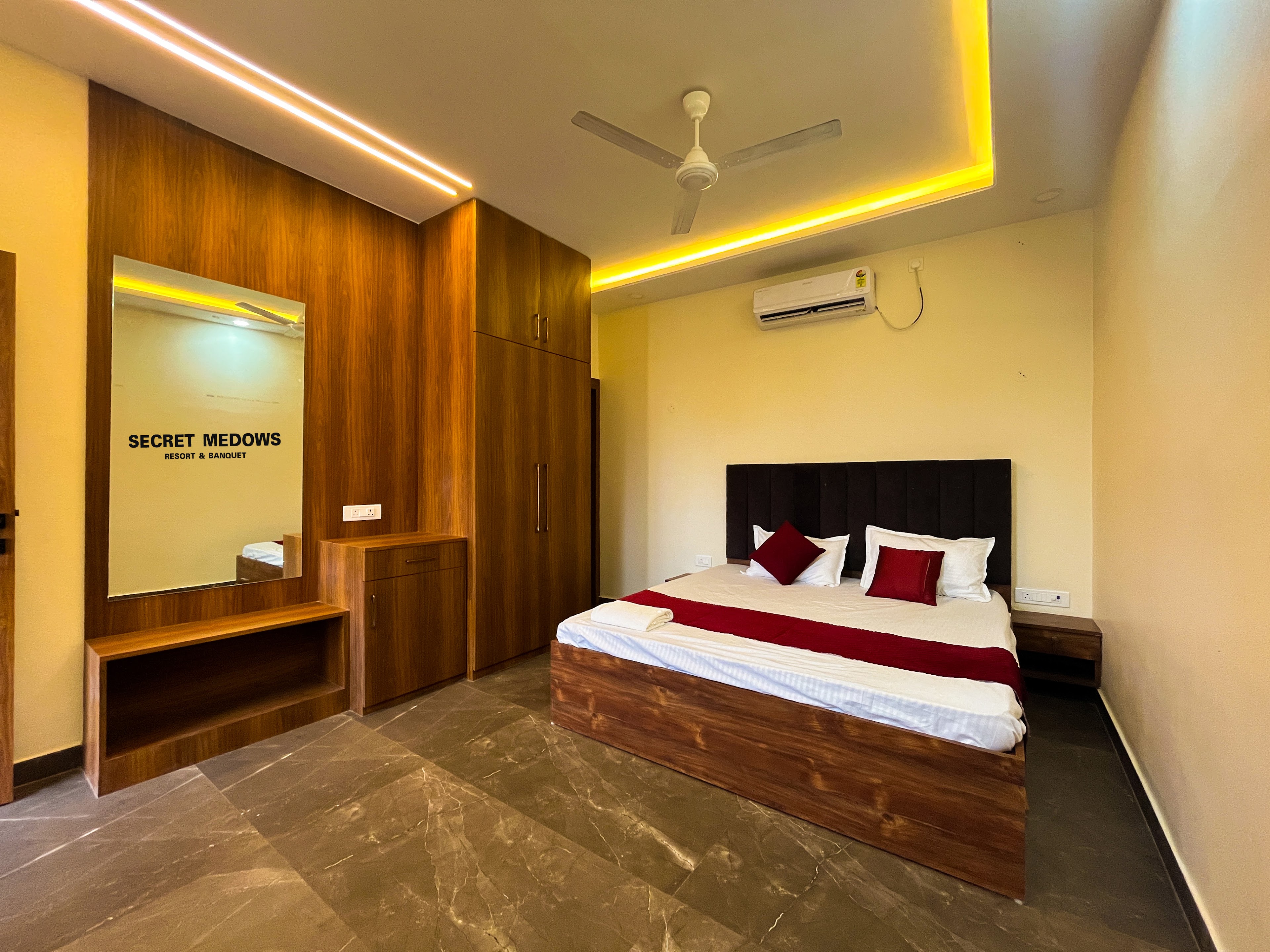 Secret Medows, Patna — photo 4