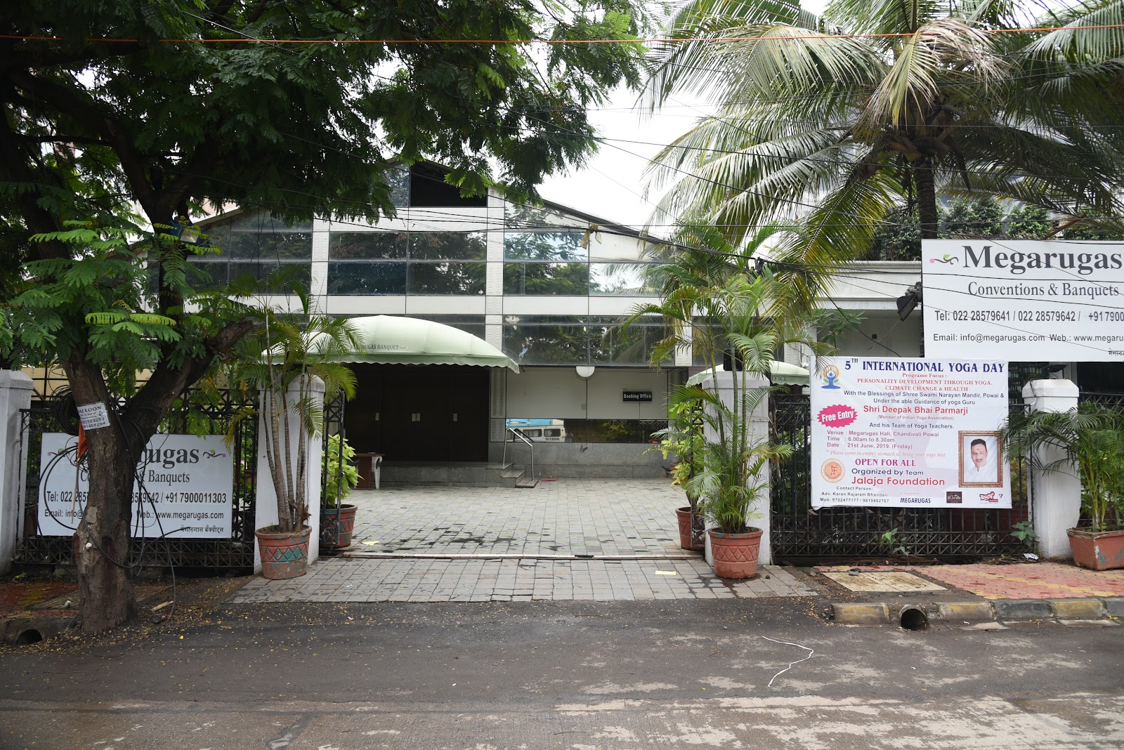 Megarugas banquets, Mumbai — photo 8