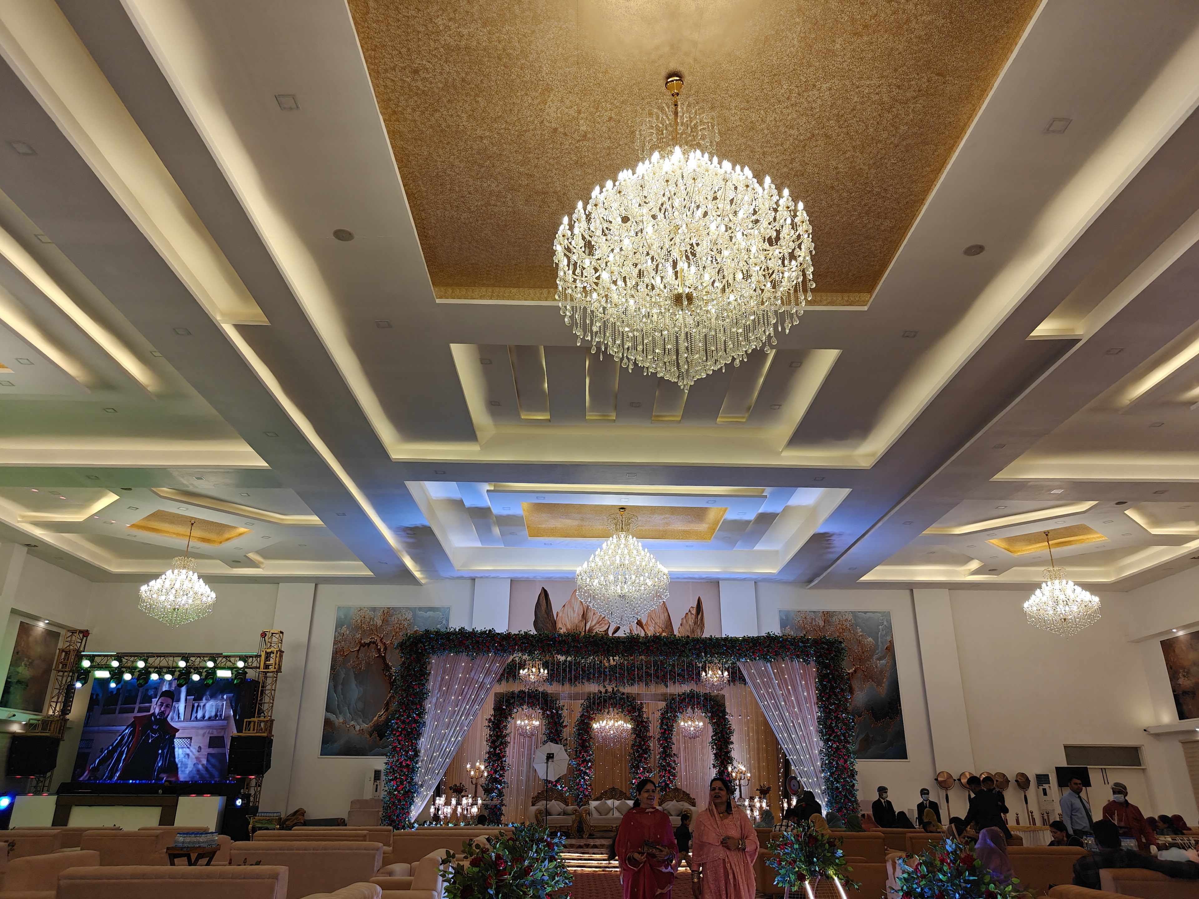 Kingsville Banquet & Resort, Jammu — photo 2