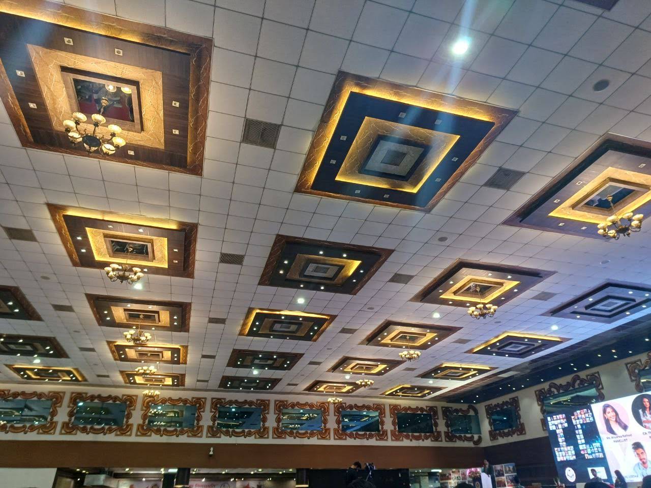 Hotel Vijya Laxmi - Rooms & Banquet Hall, Surat — photo 4