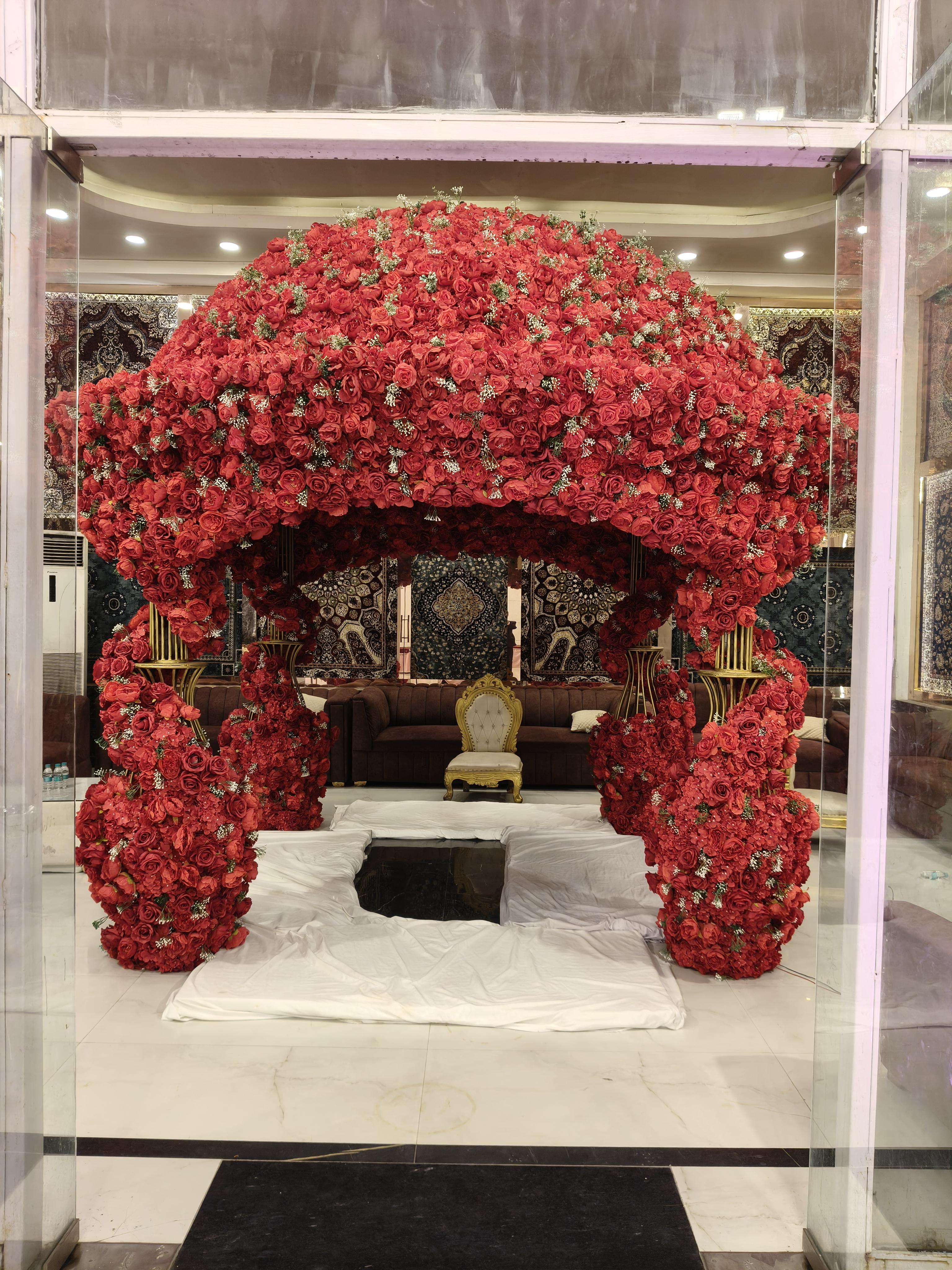 The White Palace Banquet By Khanak, Noida — photo 9