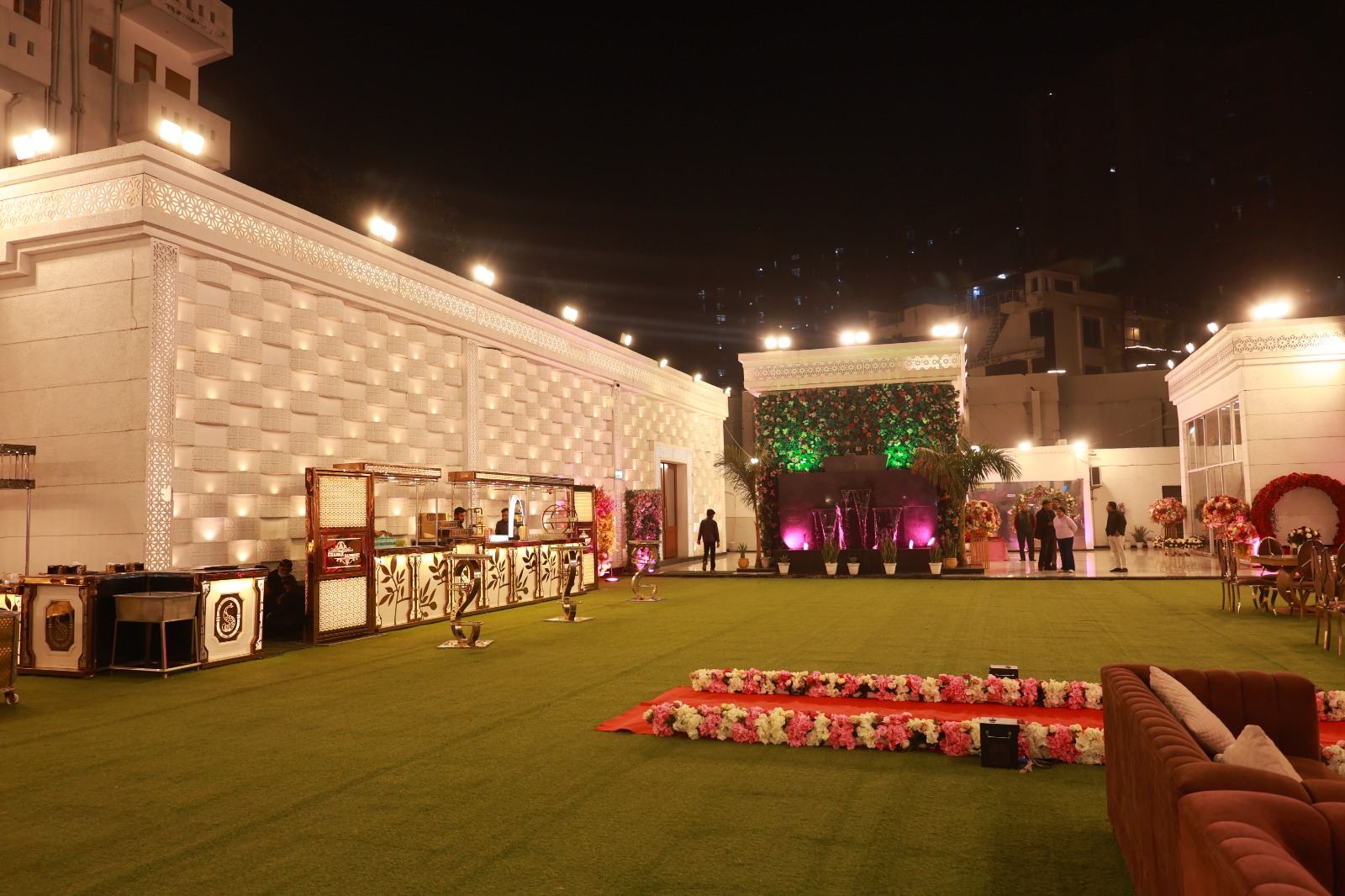 The White Palace Banquet By Khanak, Noida — photo 10