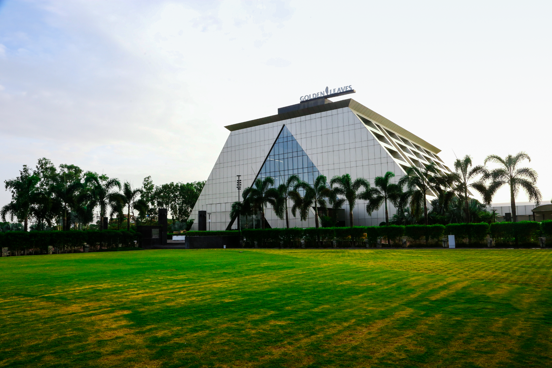 Golden Leaves Convention Centre, Indore — photo 4