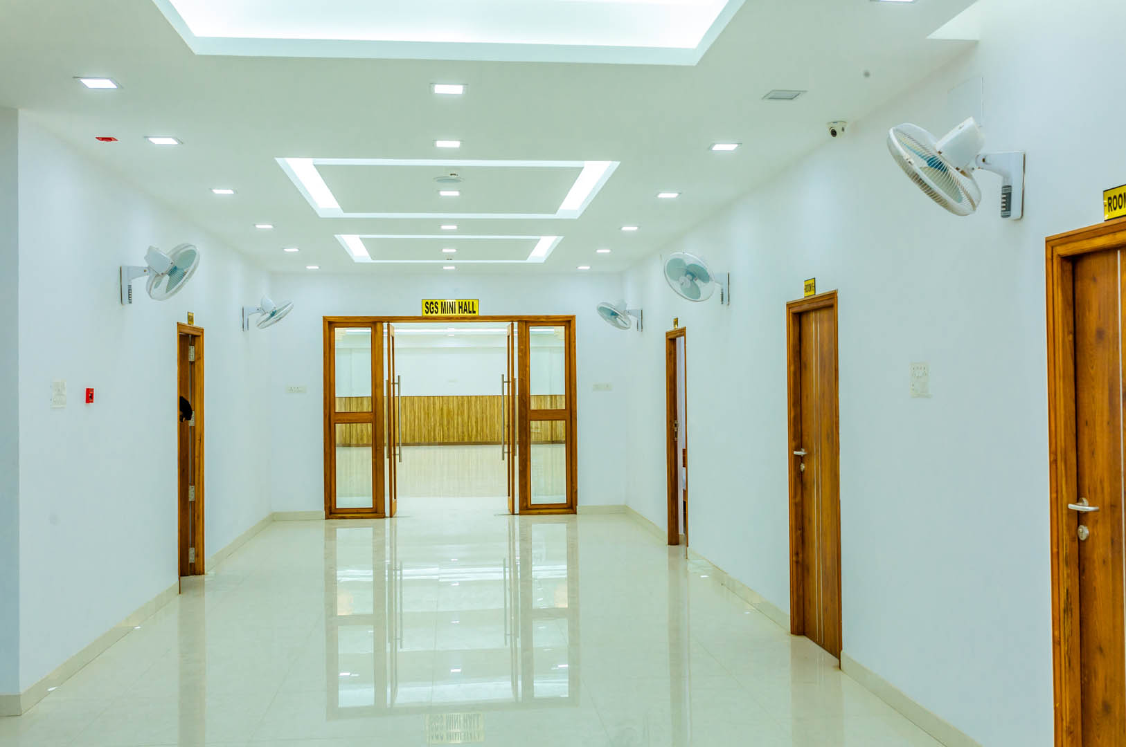 SRS Mahal And SGS MINI Hall [ Marriage Hall GST Road ], Chengalpattu — photo 3