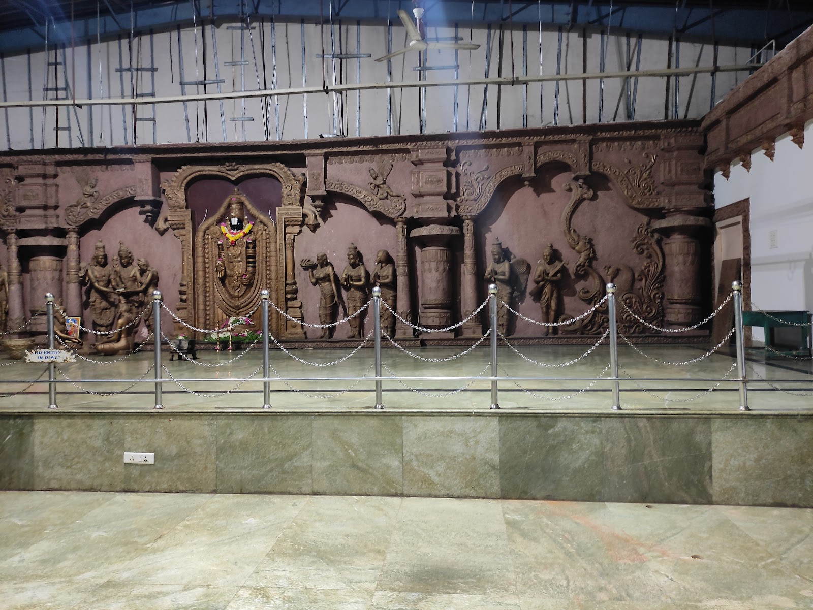 Purohit Sangham And Ear Boring Sangham పిల్లలకు చెవులు కుట్టు స్థలం, Tirupati — photo 10