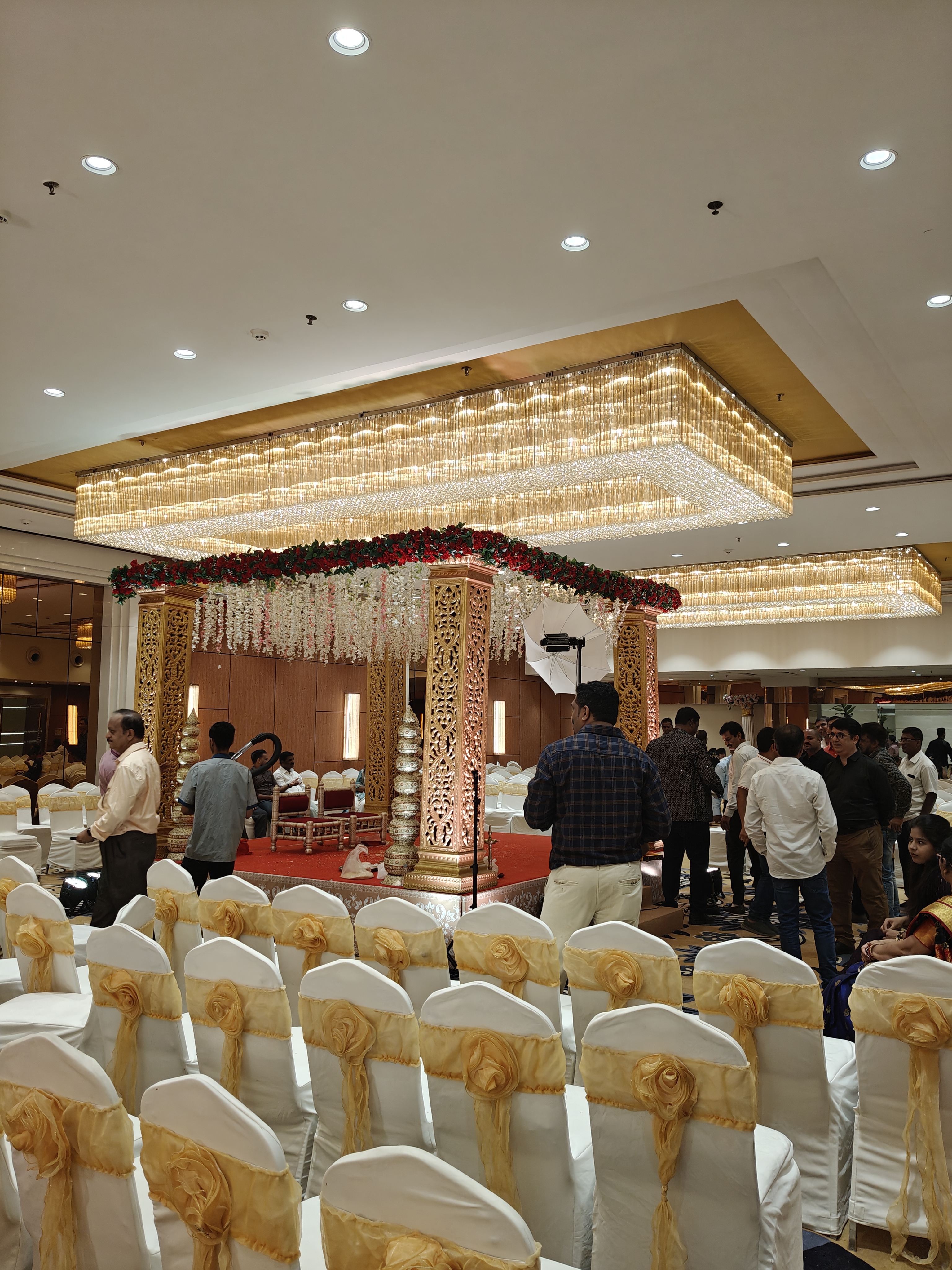 iLeaf Ritz Banquets, Thane — photo 2
