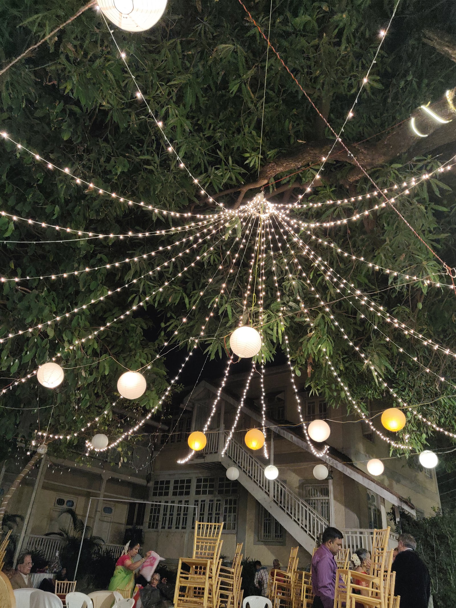 Corona Garden Bandra, Mumbai — photo 7