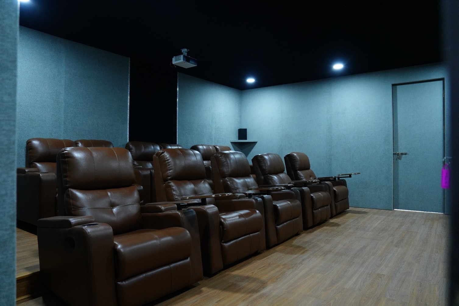 Madhura Banquet Halls & Luxury Rooms - Manikonda, Manikonda — photo 3