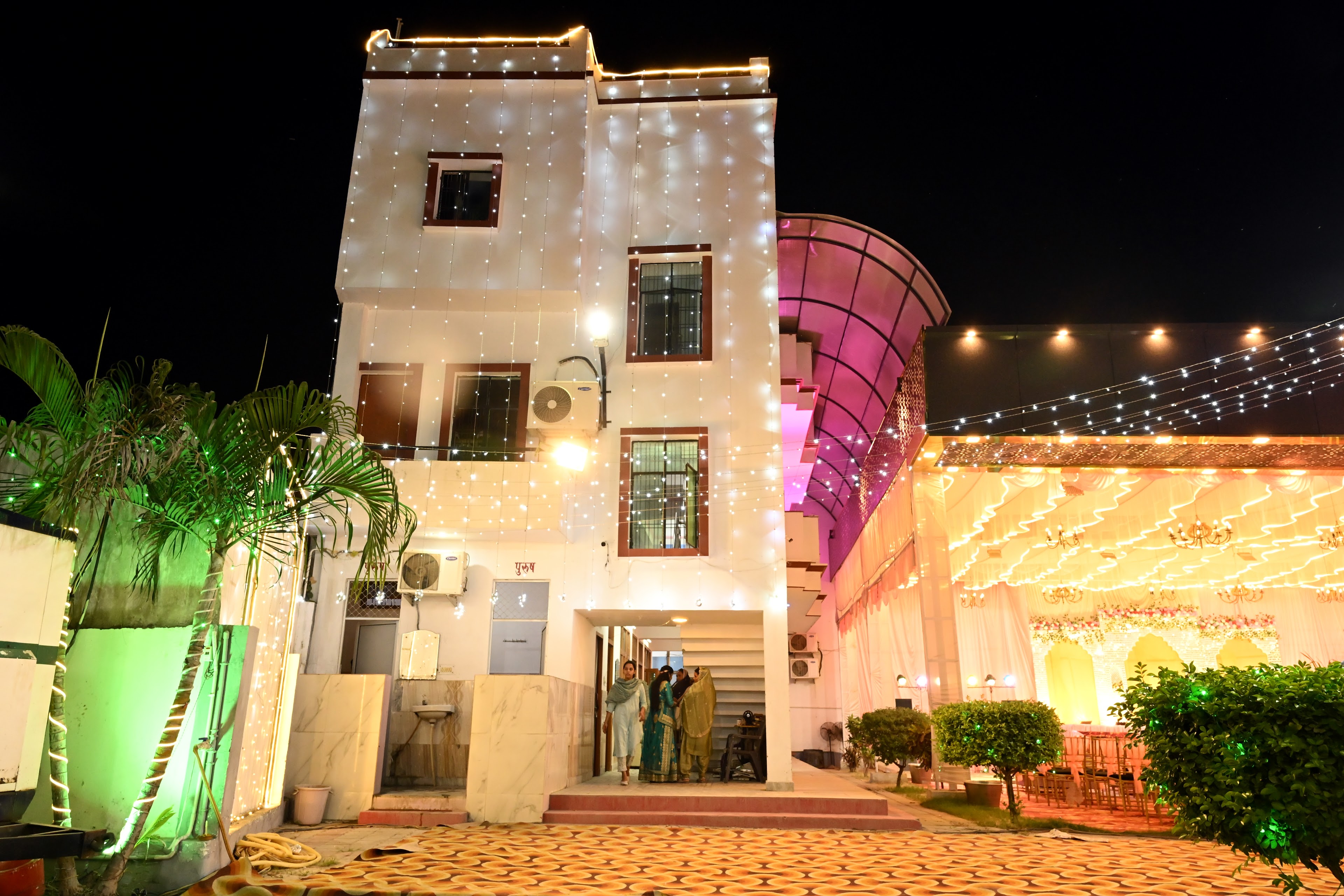 Shahana Marriage Lawn, Lucknow — photo 1