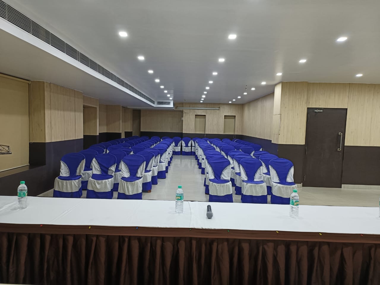 CORAL BANQUETS A Unit Of Hotel Geetanjali Regency, Kolkata — photo 10