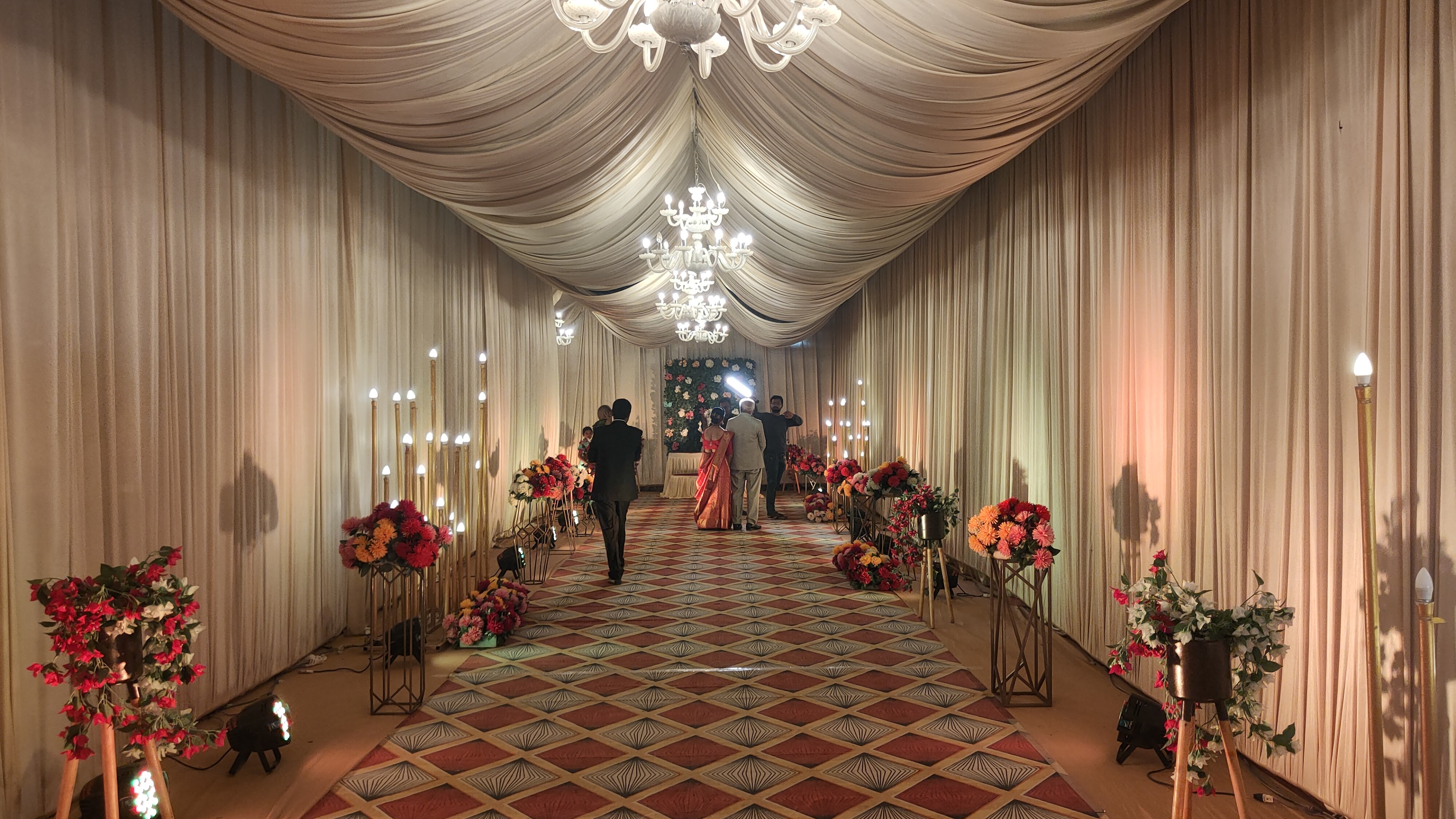 Aaradhana Party Lawns, Rajkot — photo 3
