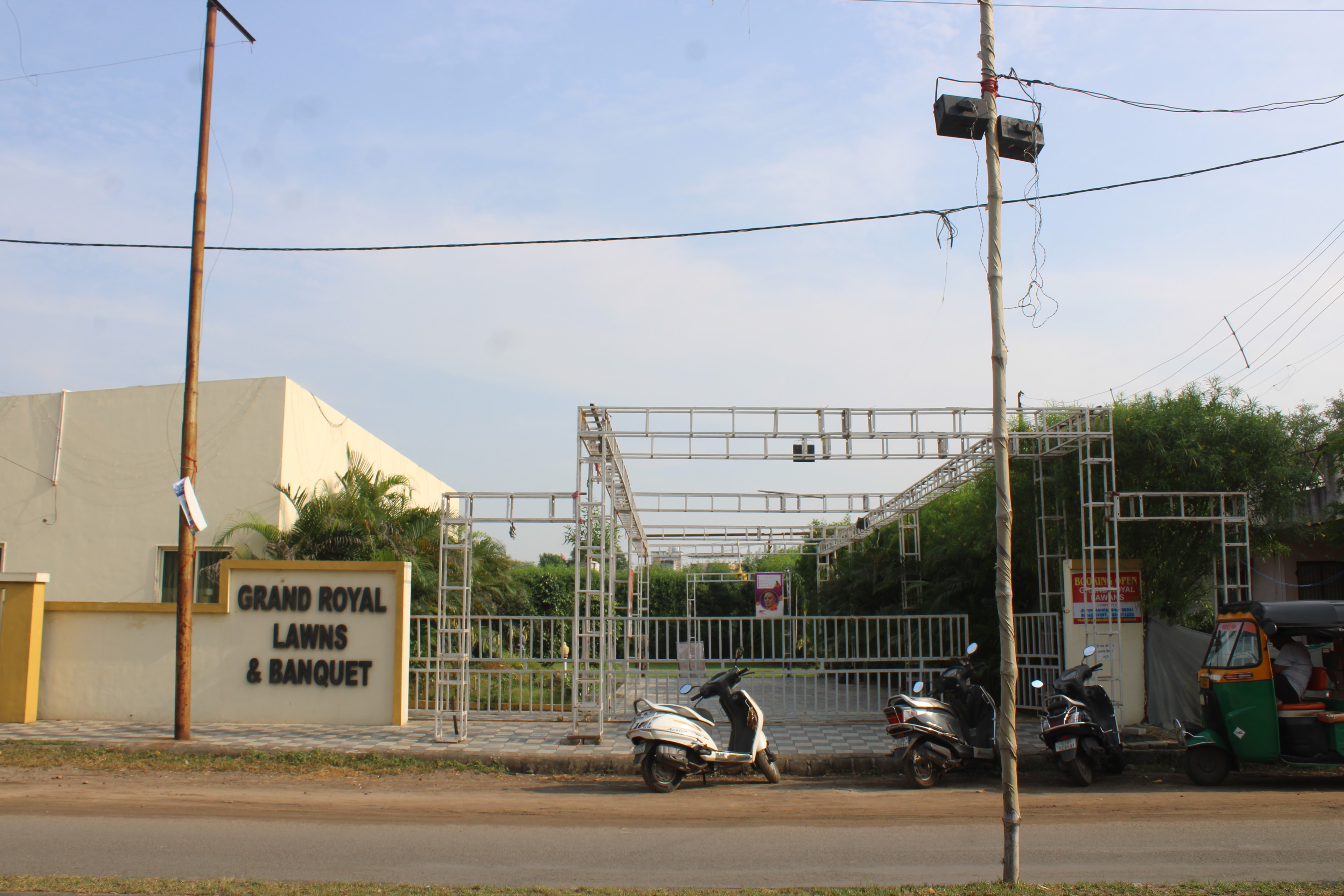 Grand Royal lawns and Banquet, Vadodara — photo 4