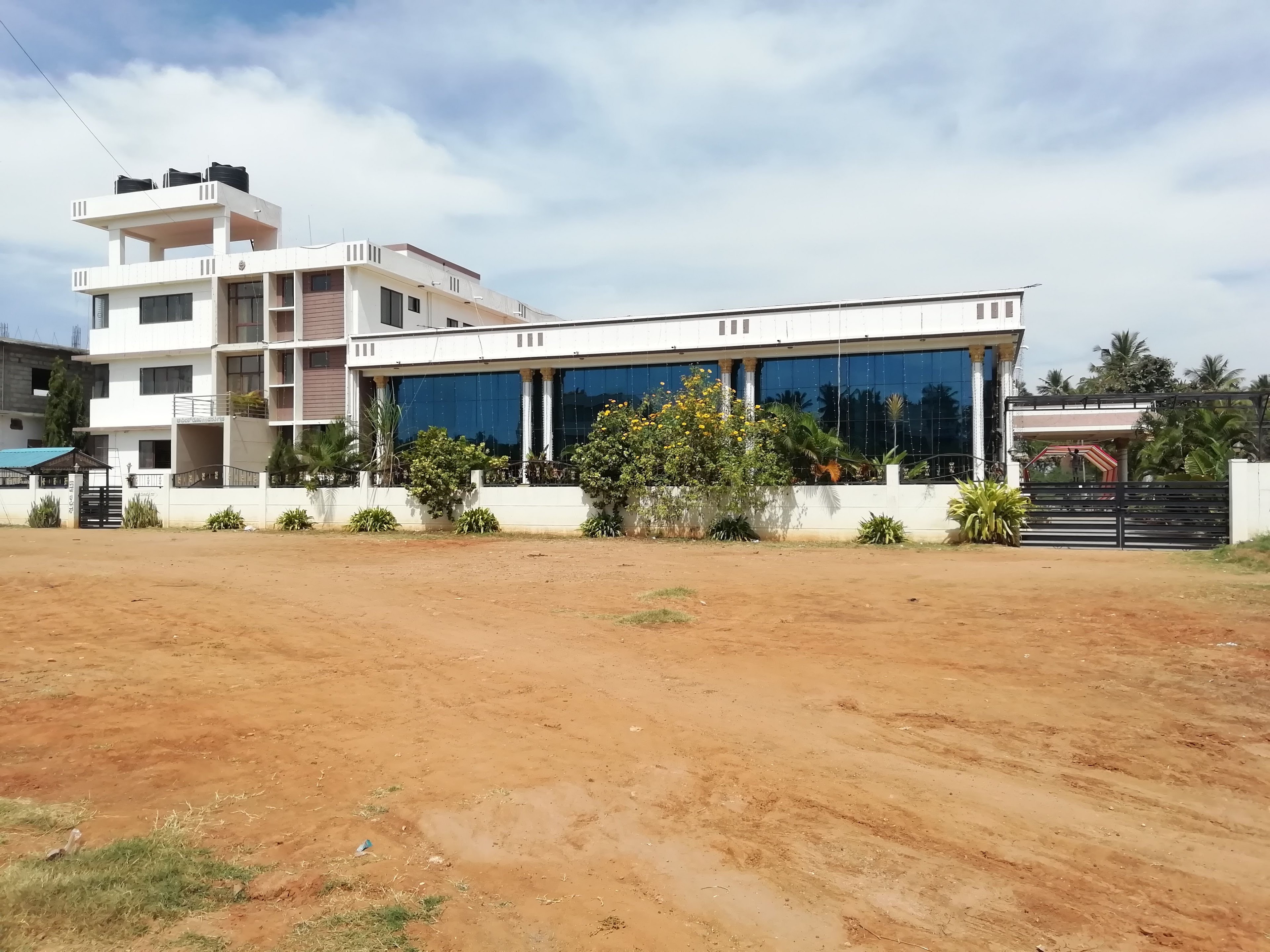 Sri Brahmaramba Mallikarjuna Marriage Hall, Chamarajanagar — photo 2