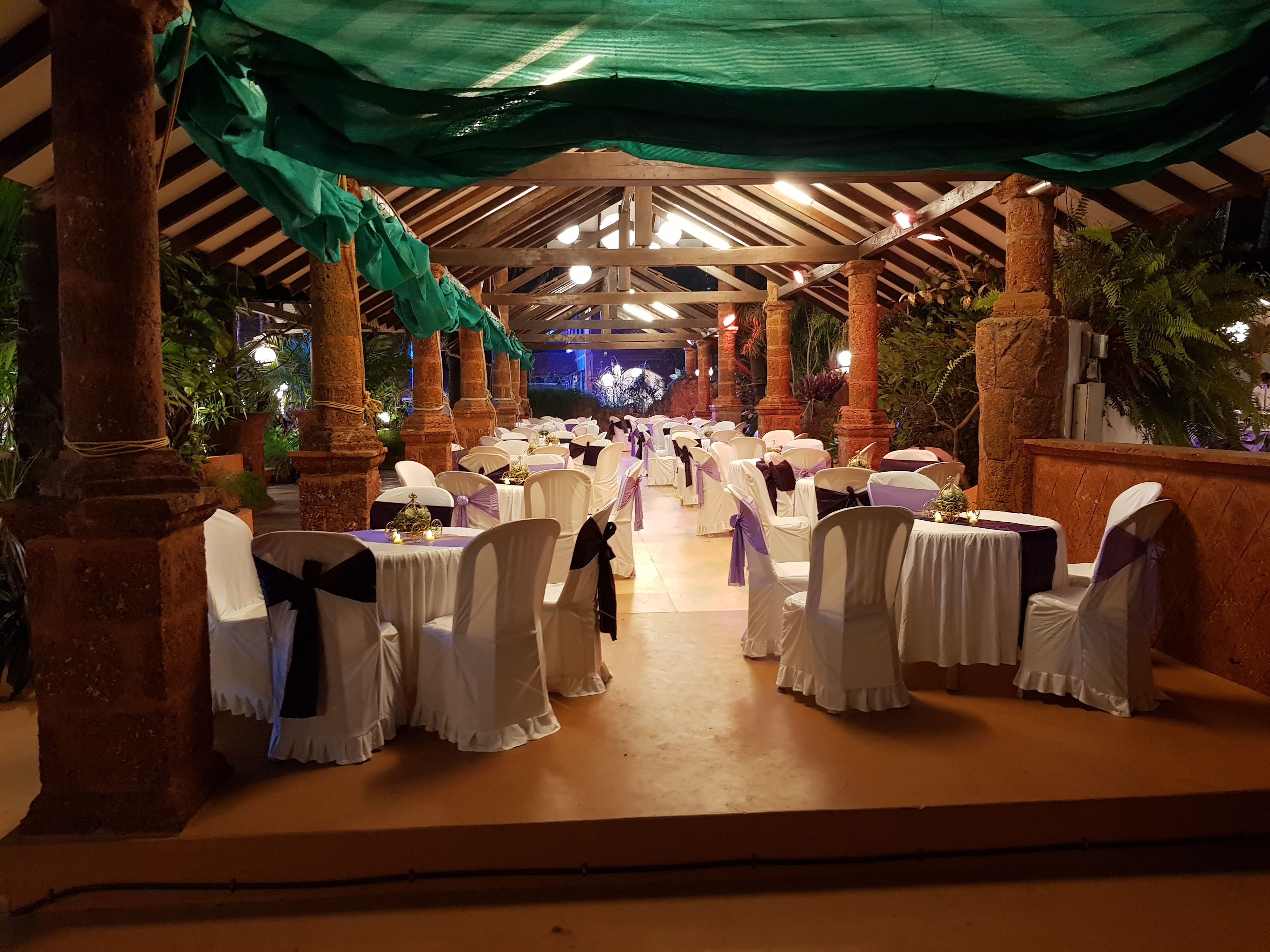 Coco Loco Lawns, Panaji — photo 4