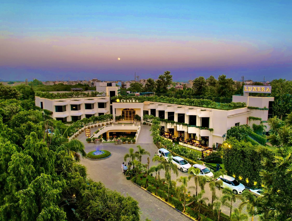 Luxera, Gurgaon — photo 1