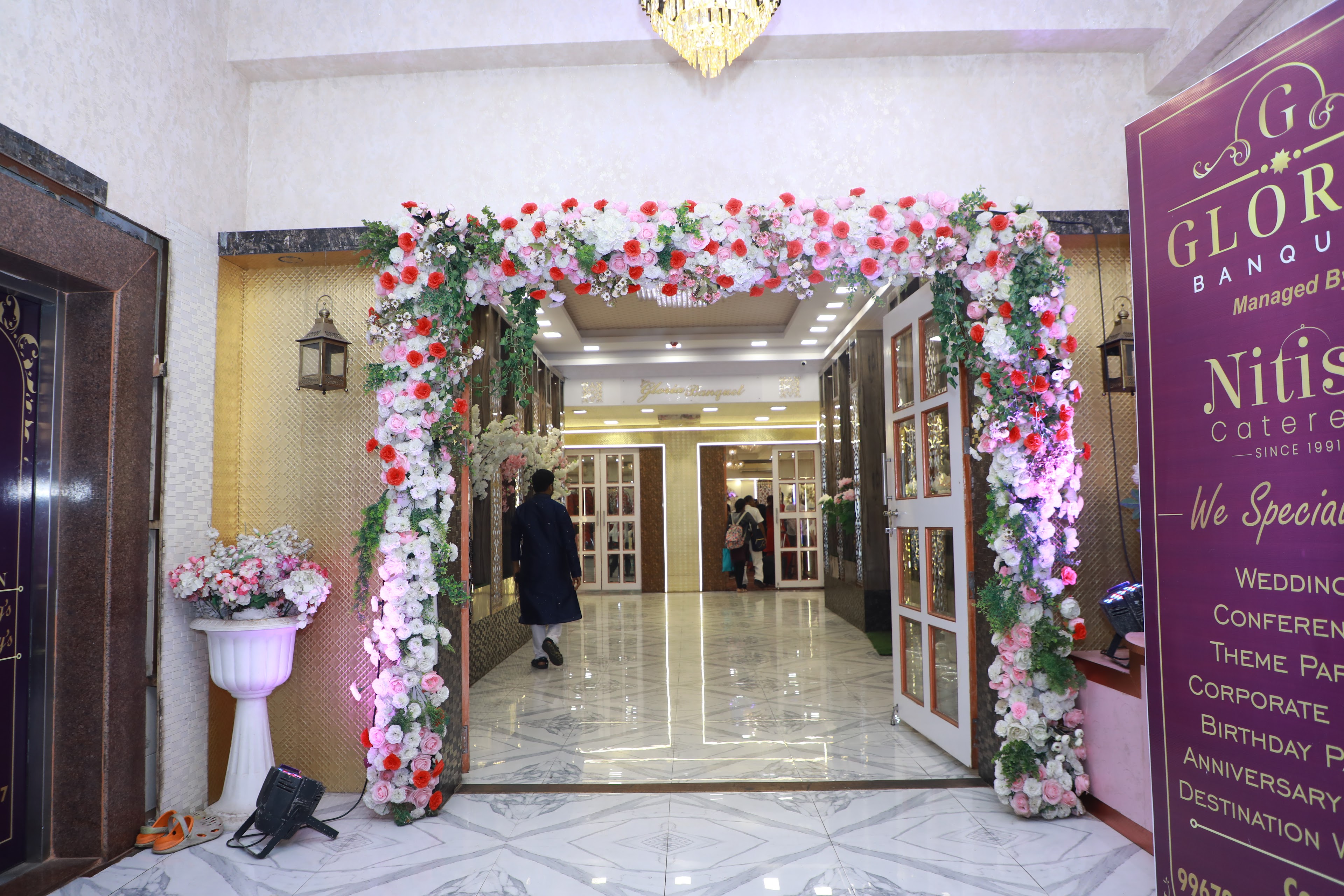 Gloria Banquet, Thane — photo 3