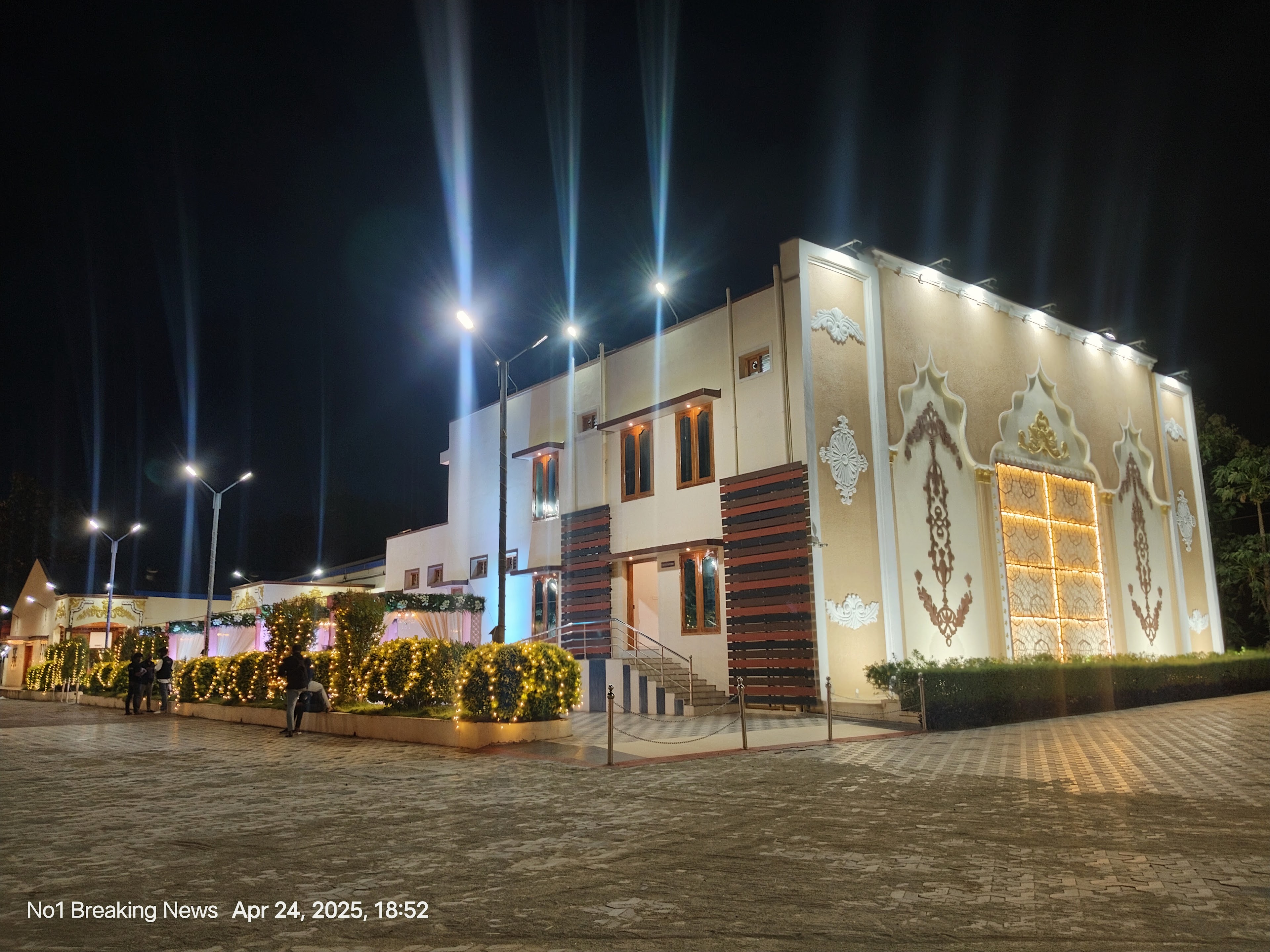 Shri Sharadhamba Grand A/C, Tenkasi — photo 4