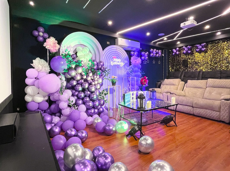 Binge 'n Bash - Private Theaters - Hitec City, Hyderabad — photo 4