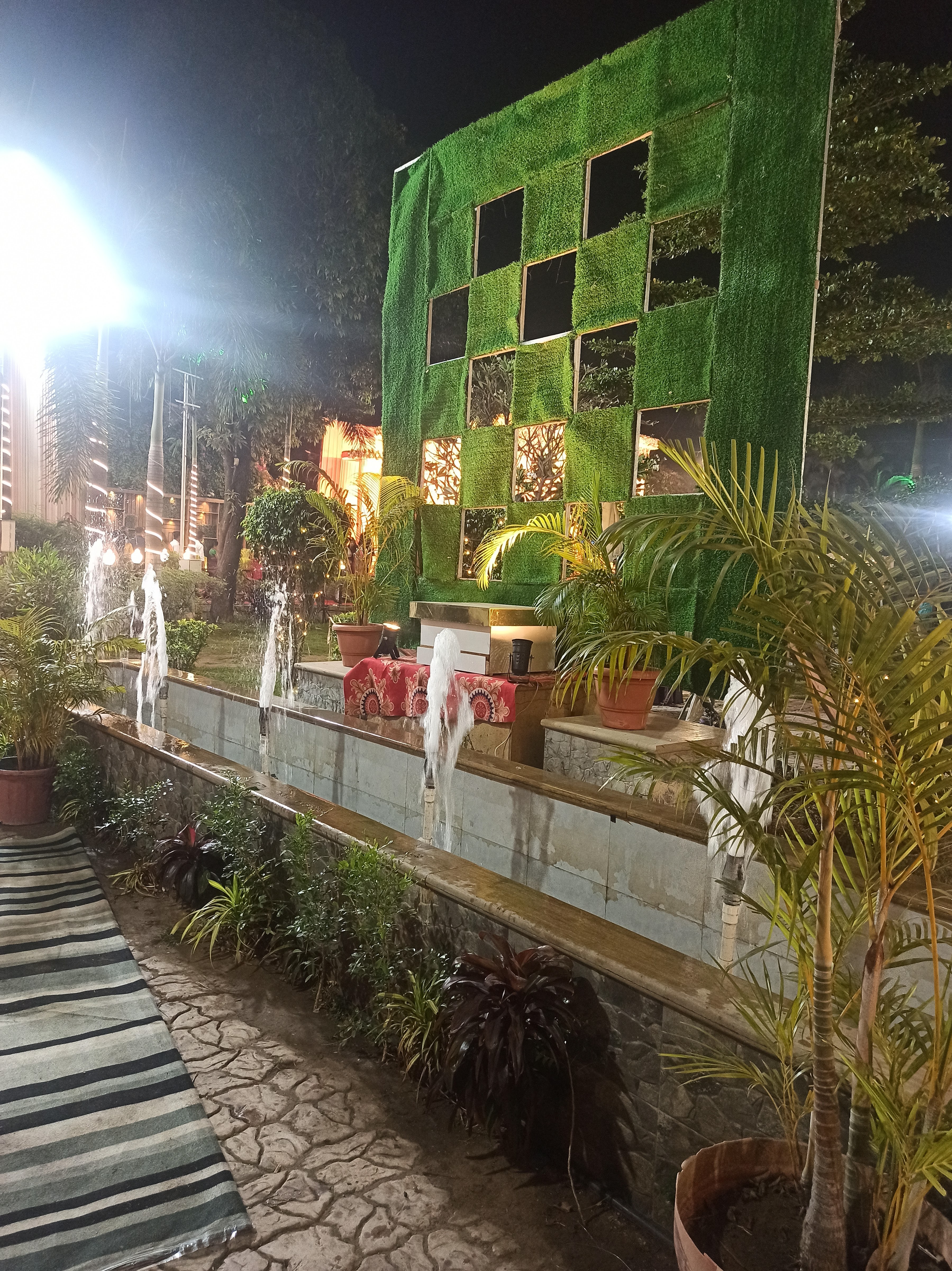 Maharaj Bagh Lawn, Nagpur — photo 9