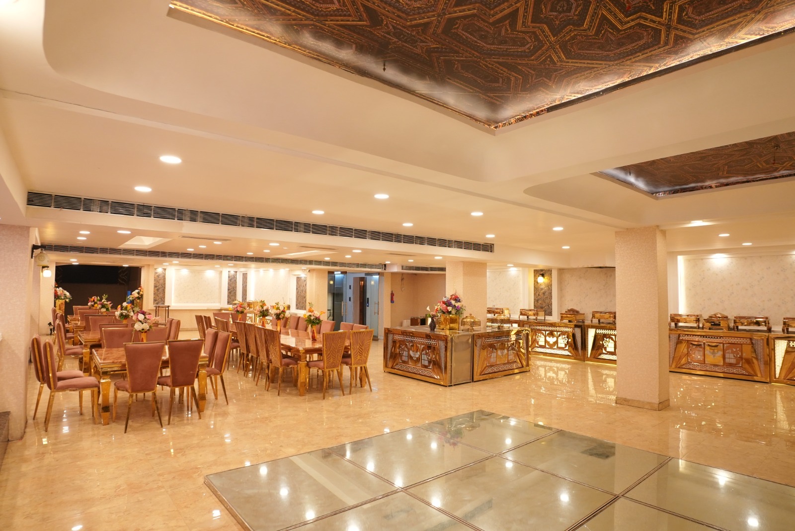 Swarn Banquet - Wedding Reception Venue, Wedding Planning, Corporate Events & Training and Banquet Hall in Noida, Noida — photo 2