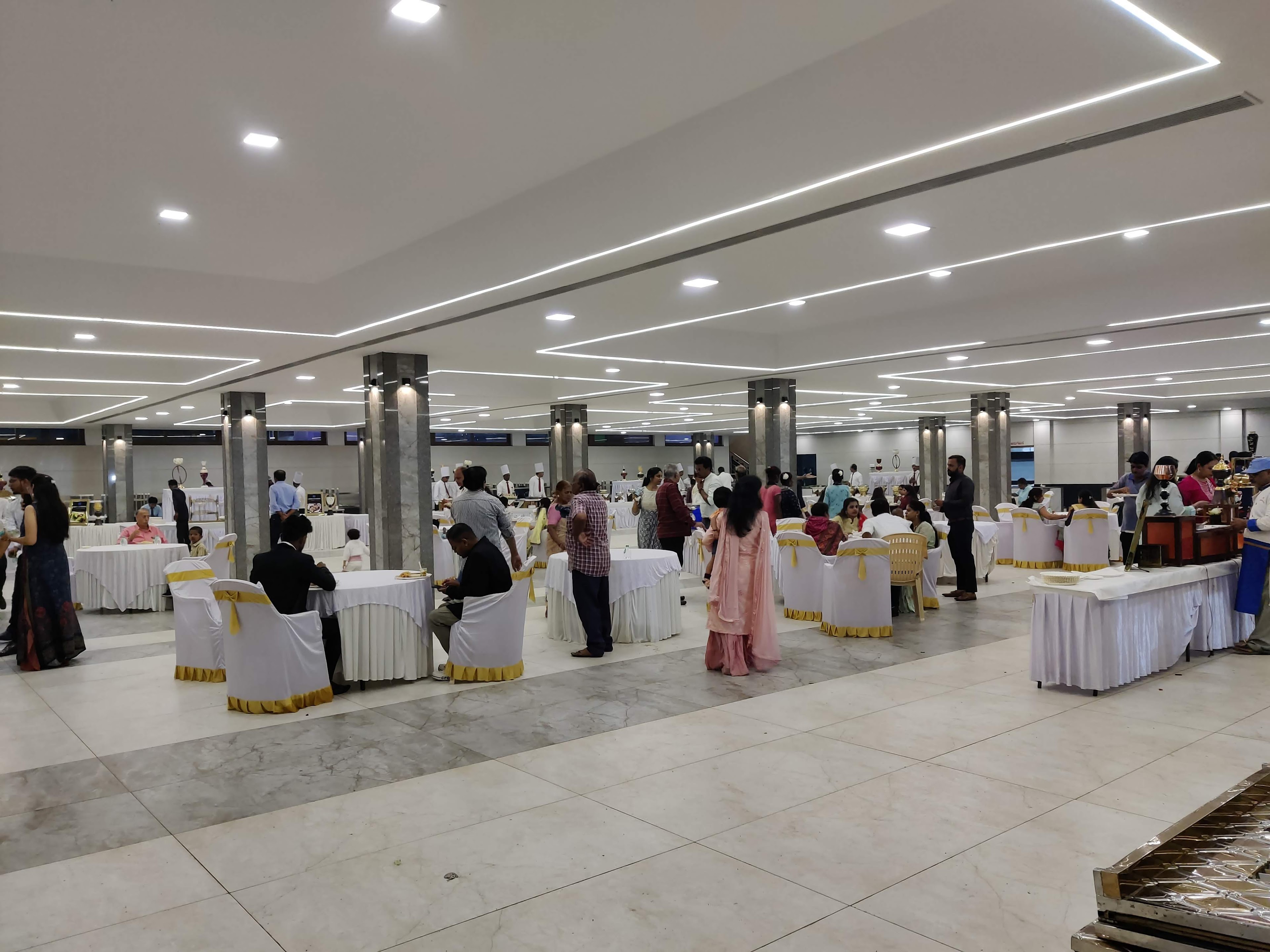 Shri Abhainava Renuka Convention Hall || Daavanagere, Davangere — photo 6
