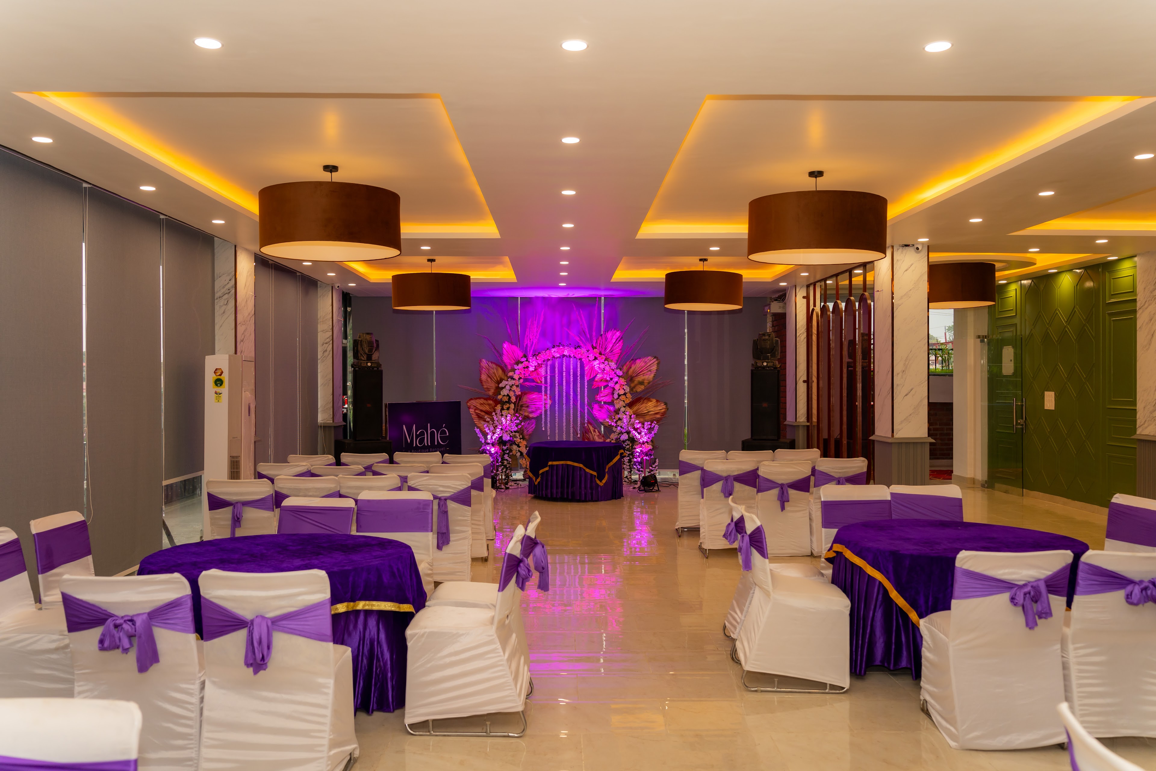 Mahé- A Boutique Banquet & Terrace, Dehradun — photo 2