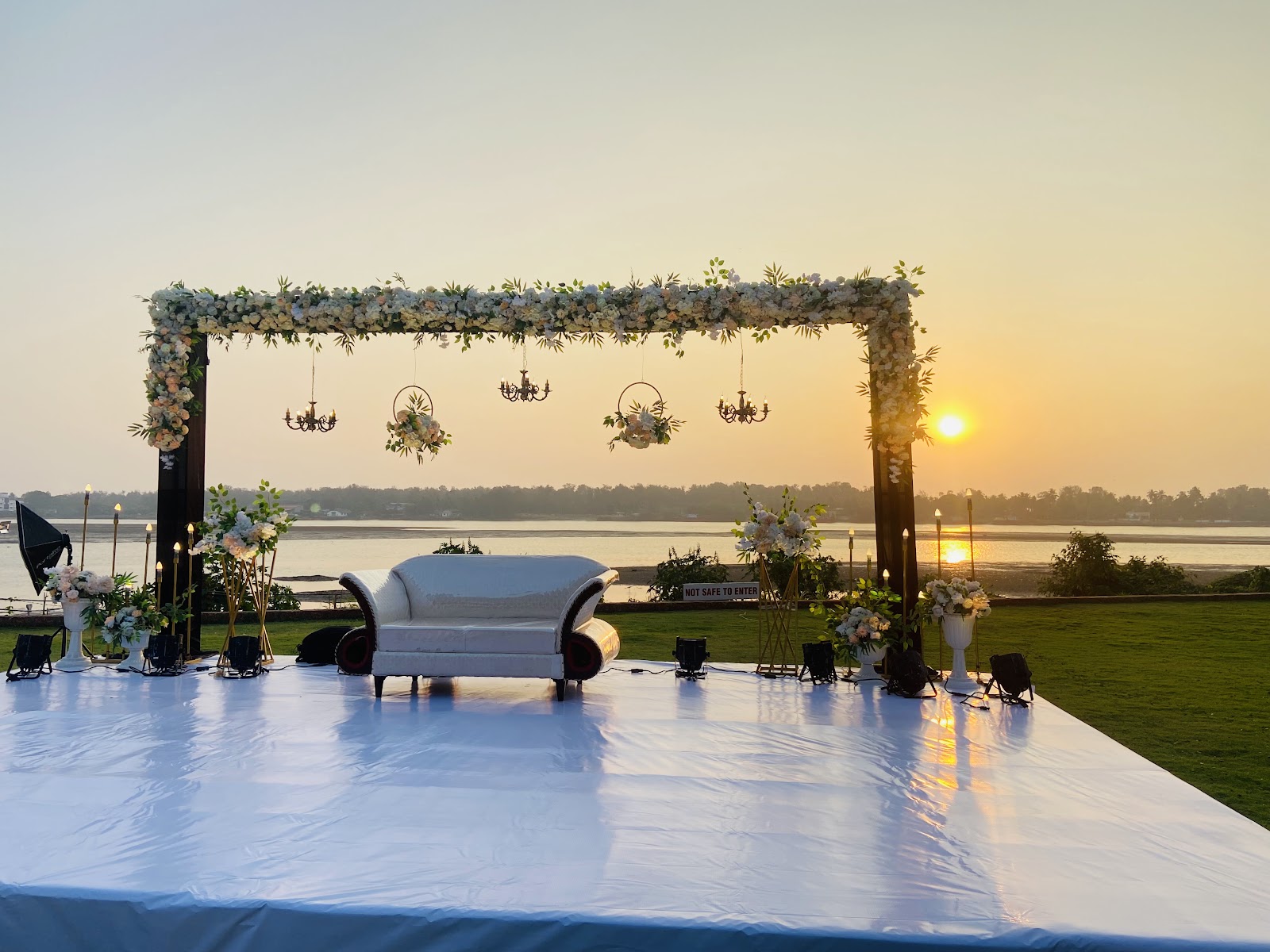 Edgewater, Mangaluru — photo 1