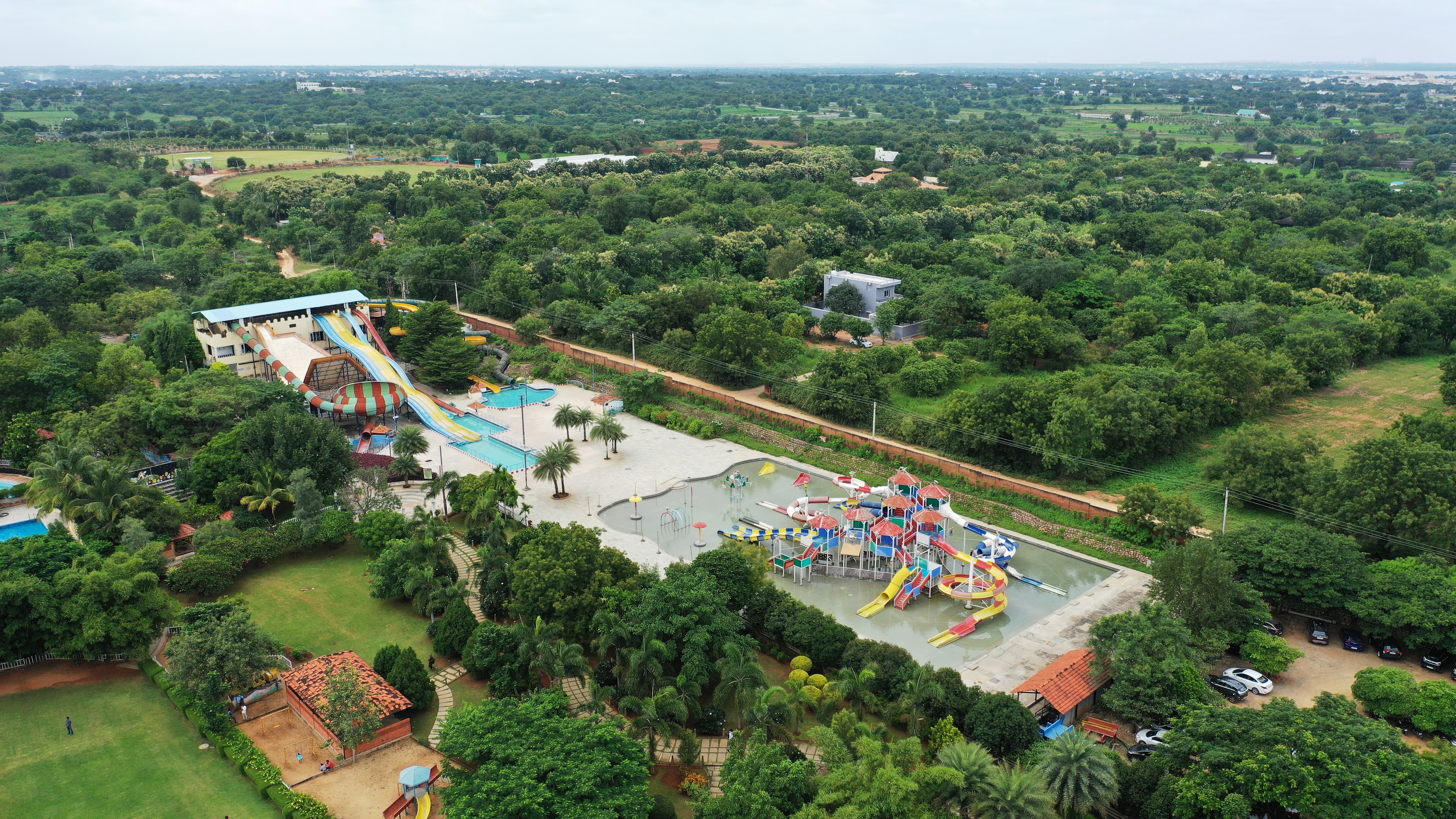 Dream Valley Resorts, Nazeebnagar — photo 1