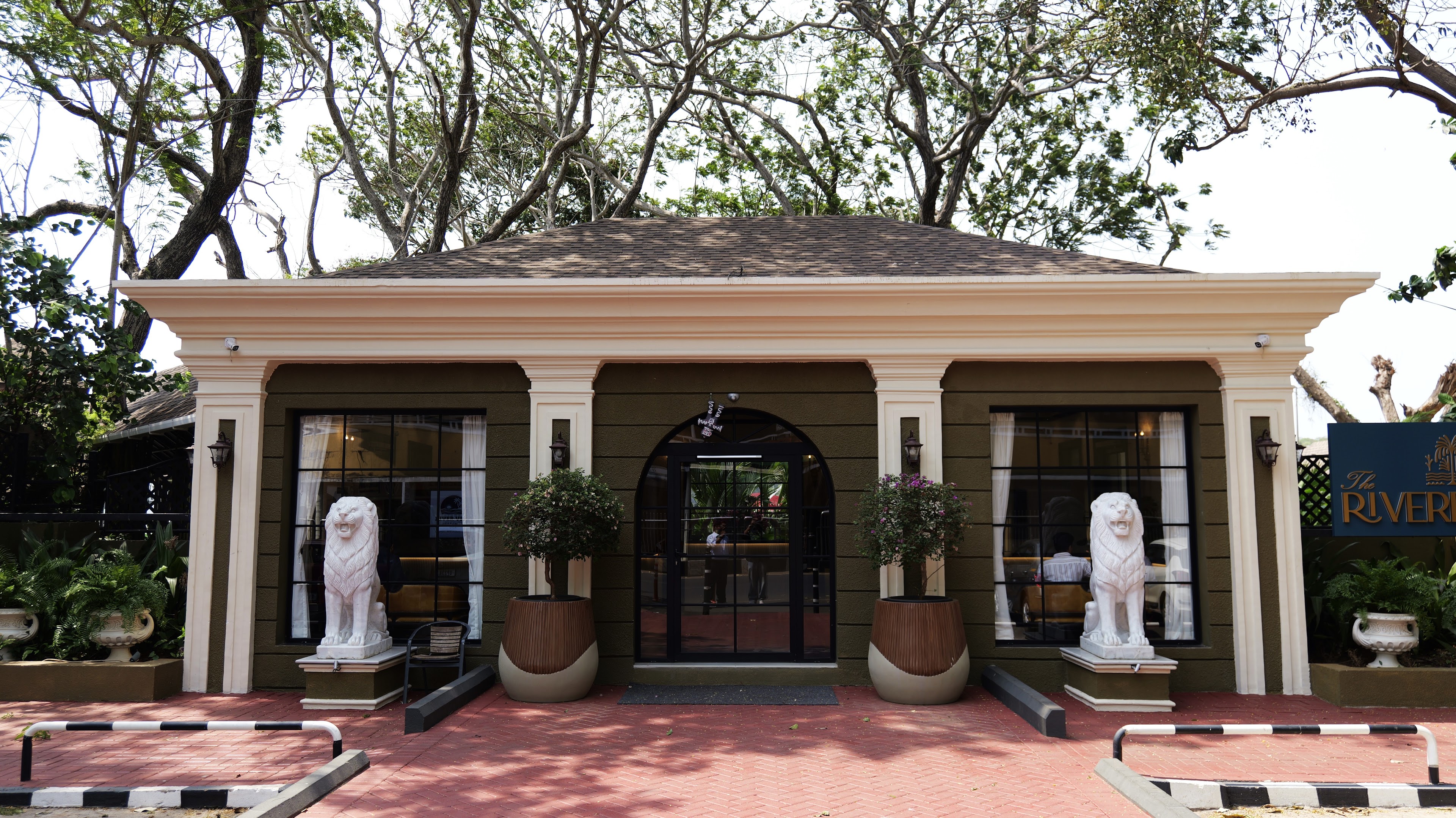 THE RIVERFRONT, Panaji — photo 10