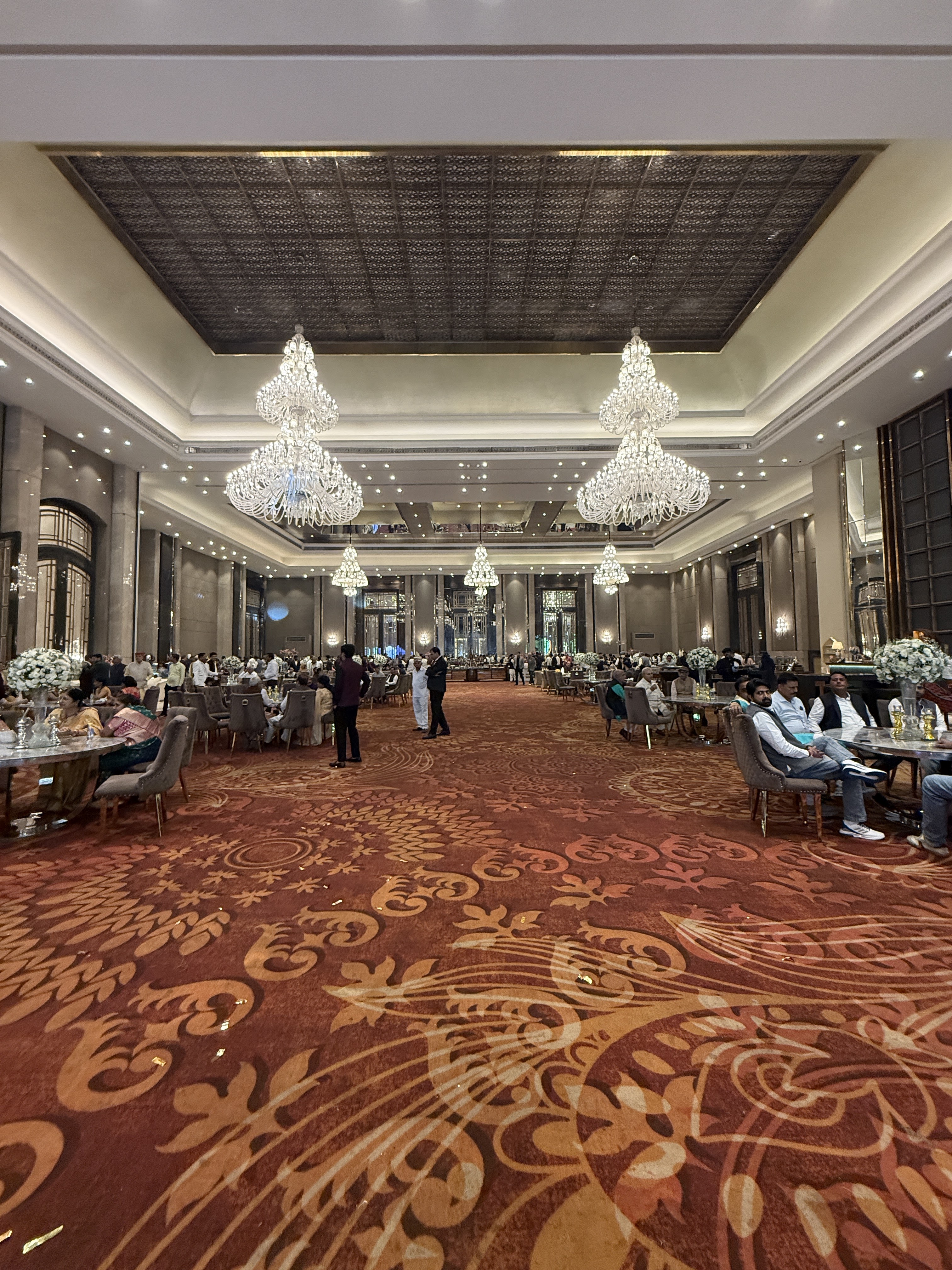 Red Carpet Grand, Ghaziabad — photo 2