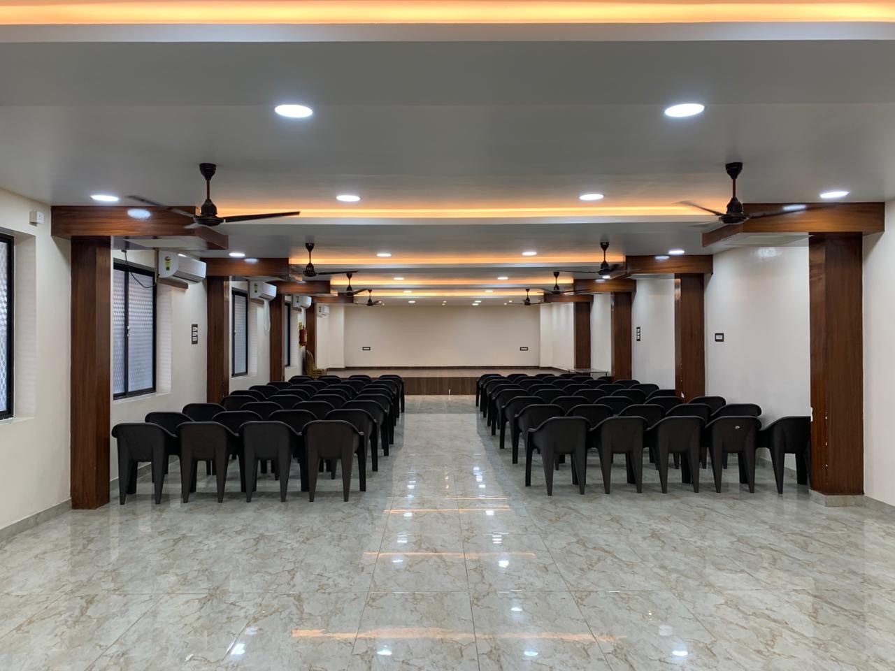 Grand Sri Krishna Mini Party Hall A/C, Villupuram — photo 1