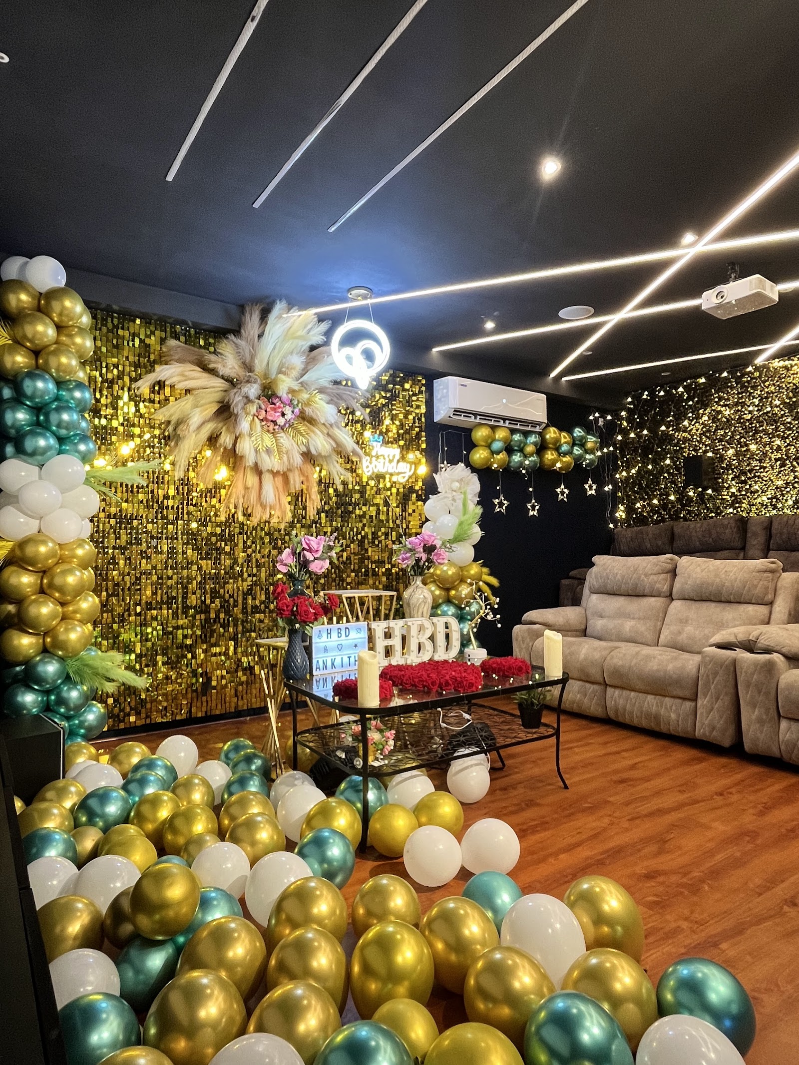 Binge 'n Bash - Private Theaters - Hitec City, Hyderabad — photo 5