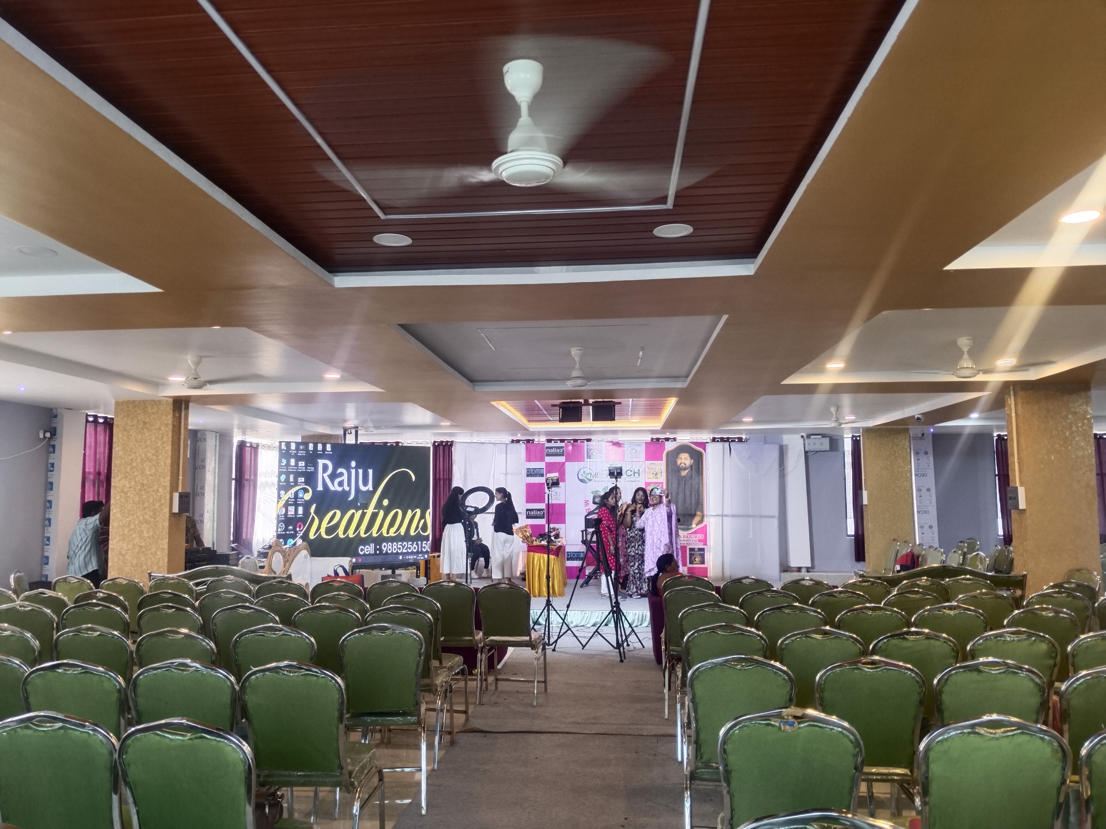 V4 Banquet Hall, Karimnagar — photo 7