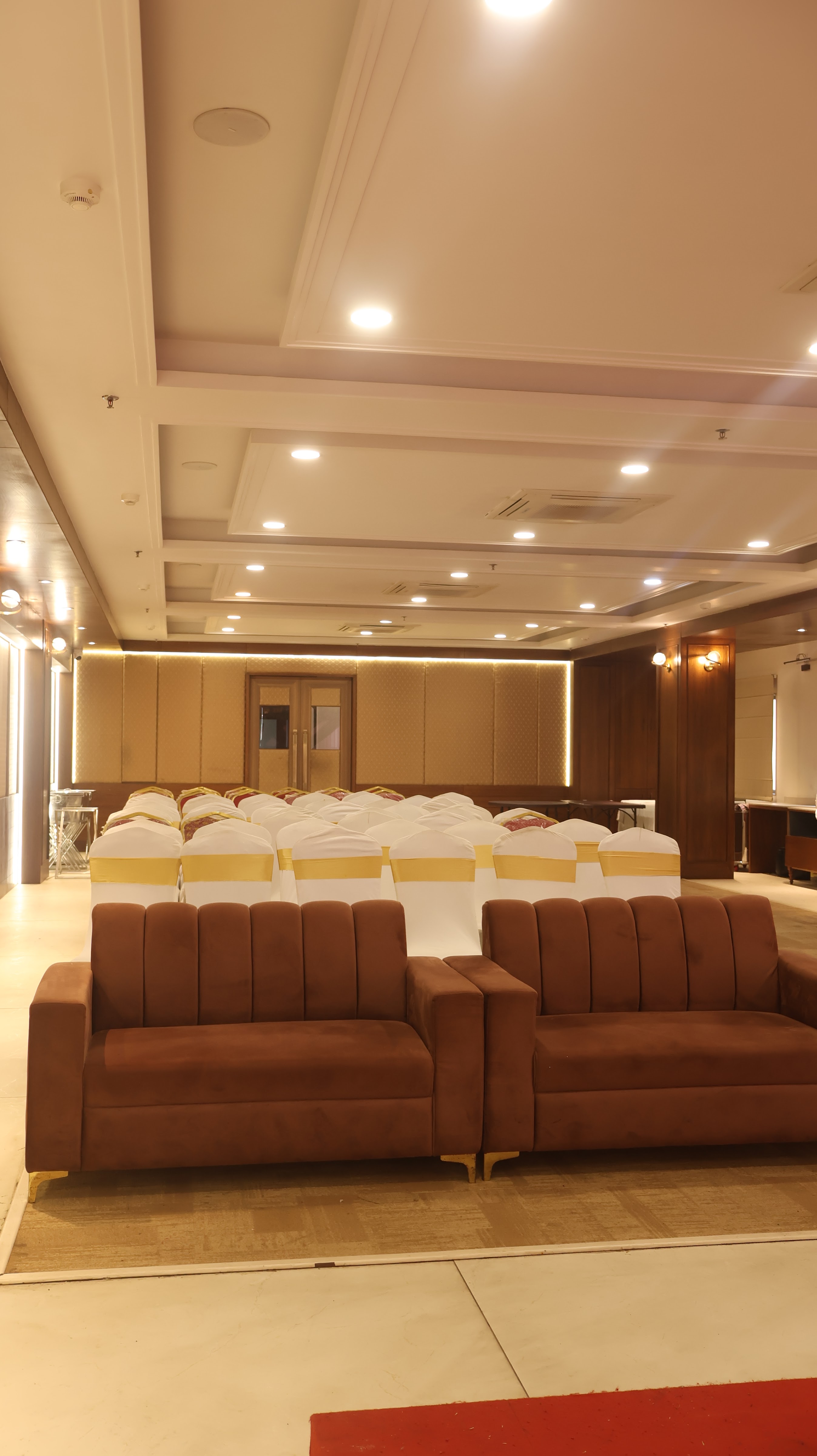 shyam darbar banquet, Varanasi — photo 5
