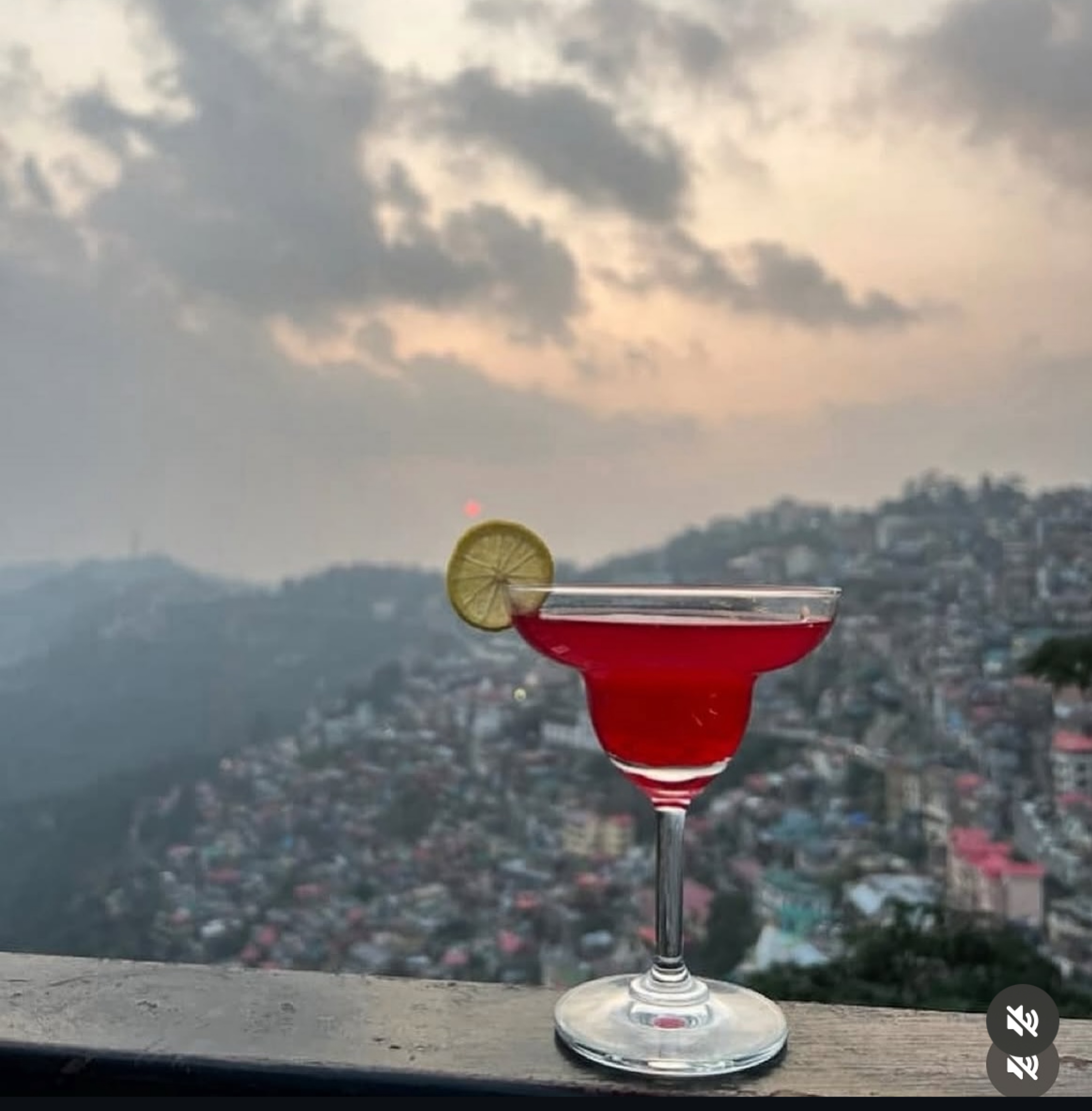 Hotel Willow Banks- Boutique 4 star Hotel on the Mall Road Shimla, Shimla — photo 4