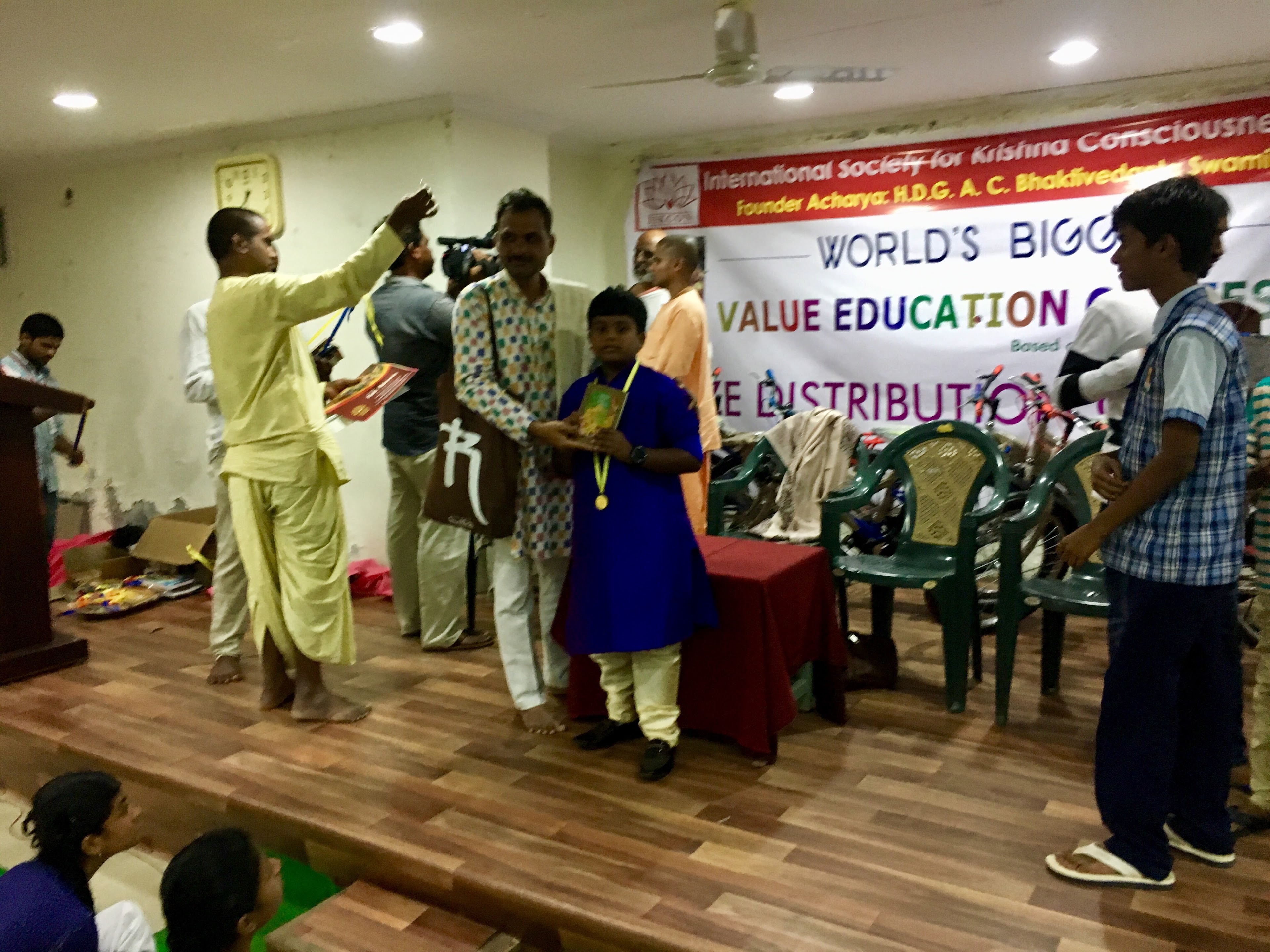 Bandaru Gardens Function Hall, Nalgonda — photo 4