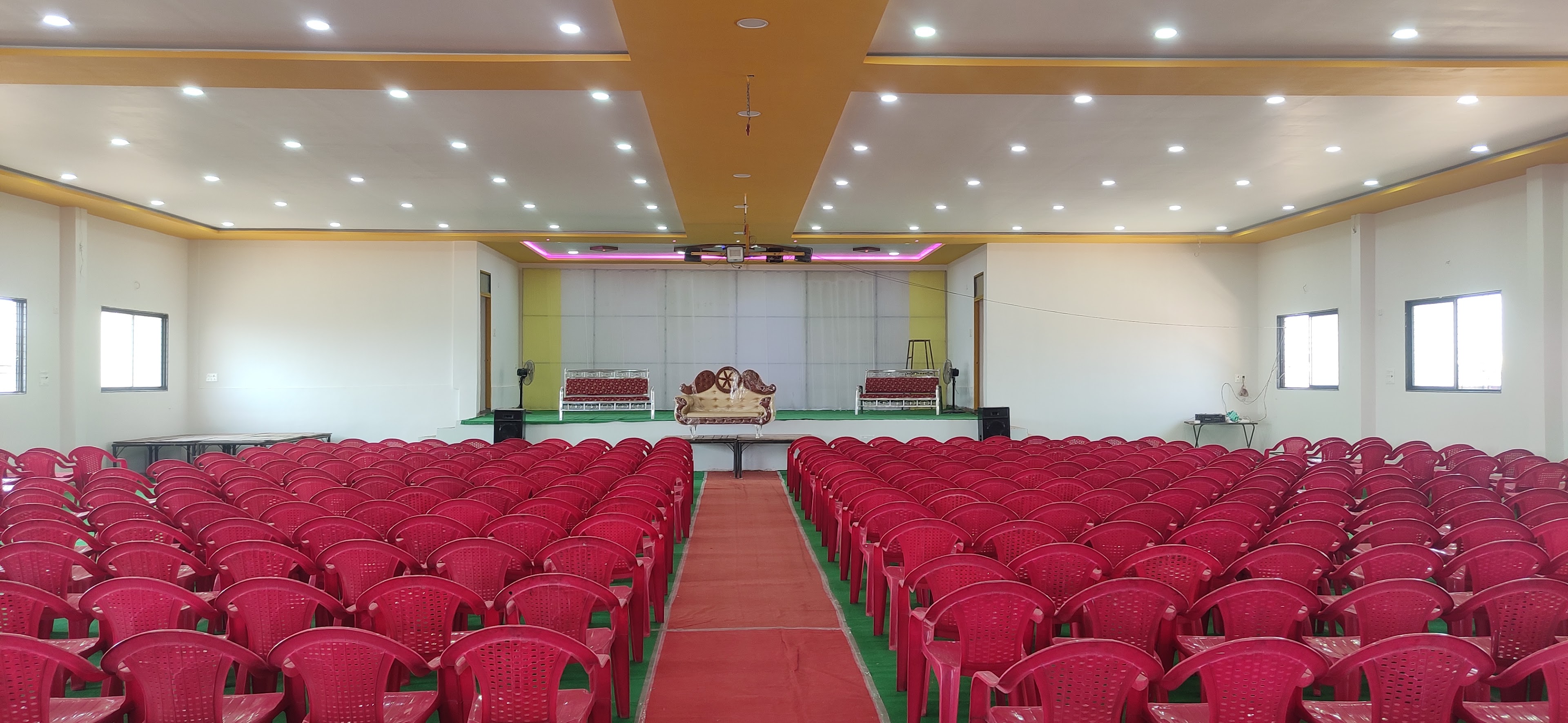 Butti Basavanna Temple Marriage Hall, Bidar — photo 1