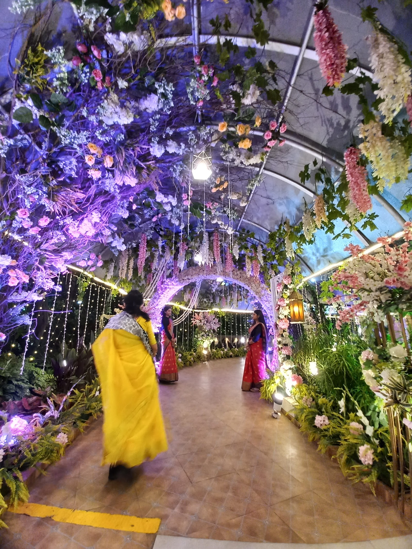 PC Chandra Garden, Kolkata — photo 7