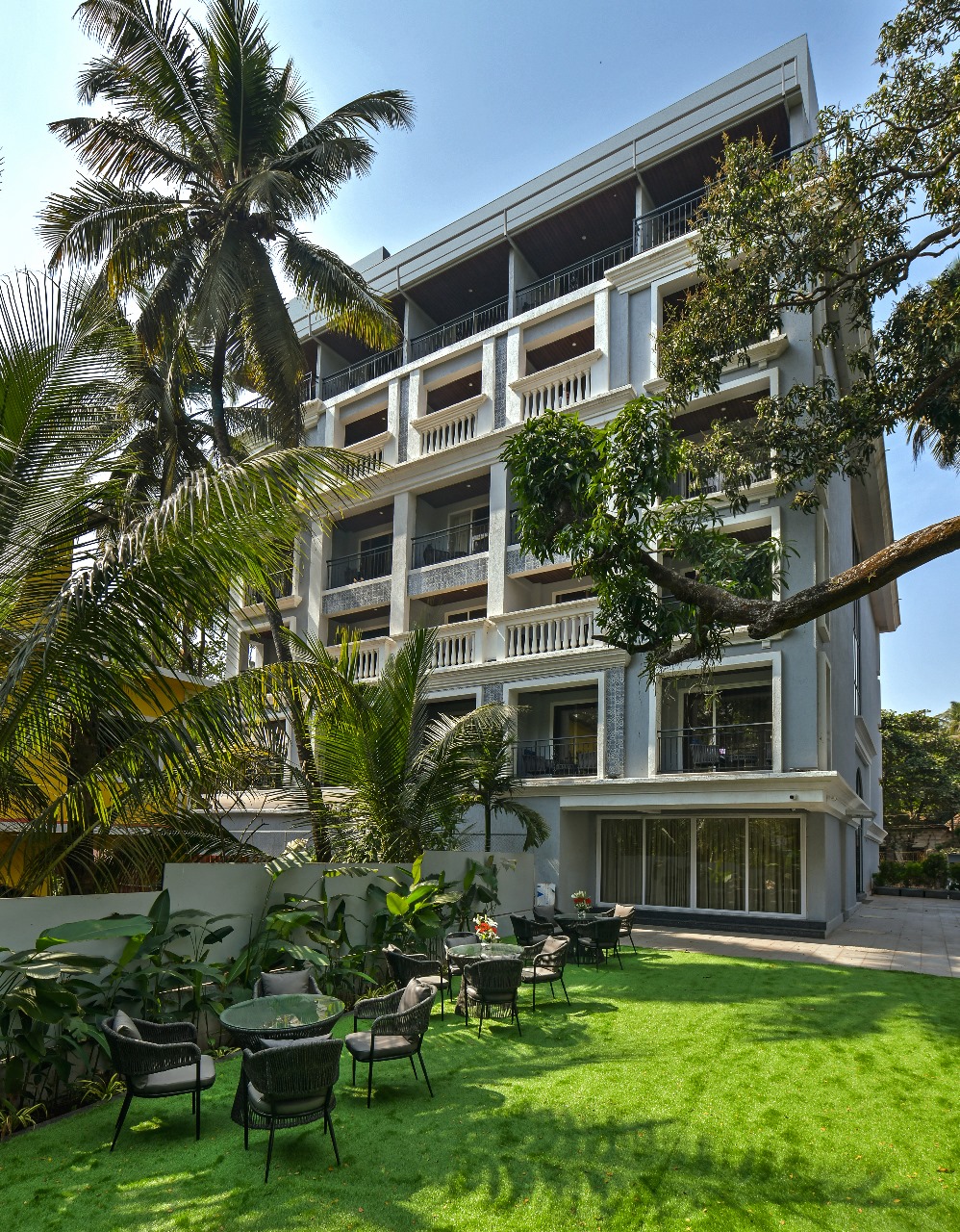 Meritas Auberge Resort, Calangute, Goa, Panaji — photo 10