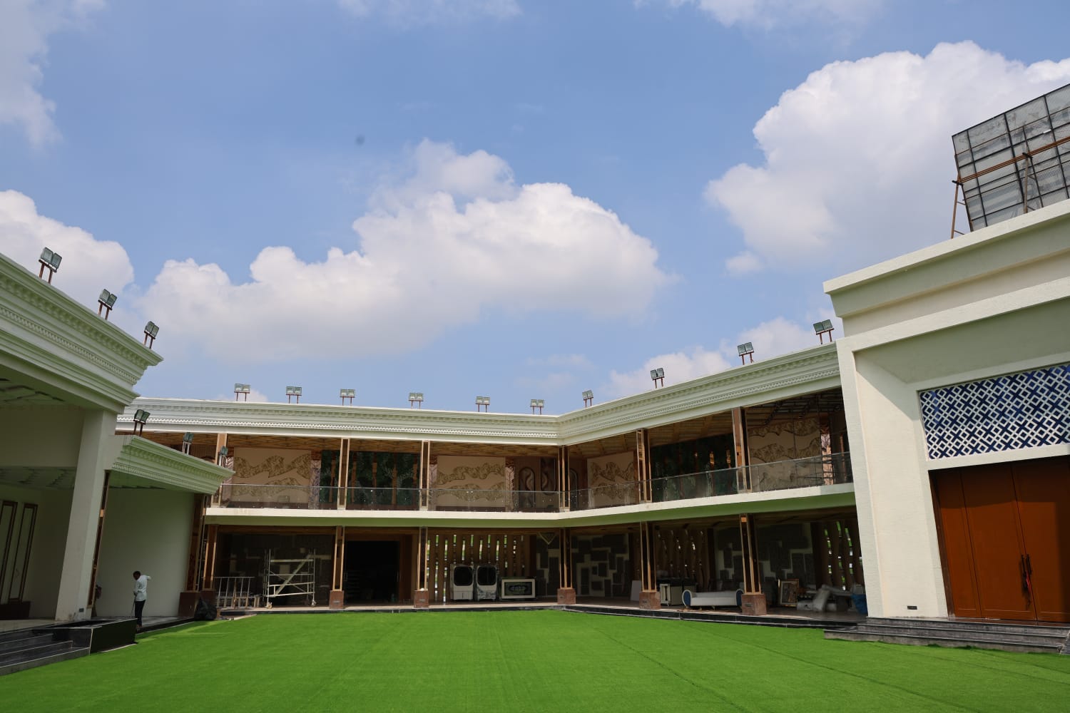 The Royale Palace Banquet by Khanak, Noida — photo 7