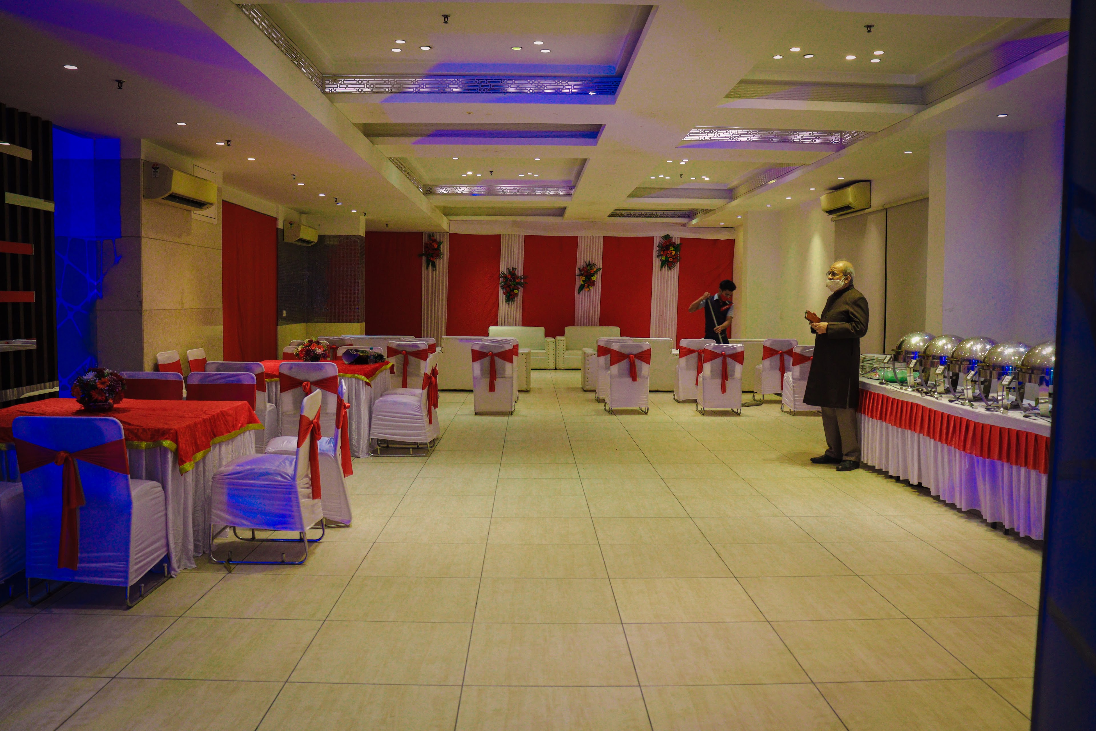 Gulshan Vivante Banquet, Noida — photo 5