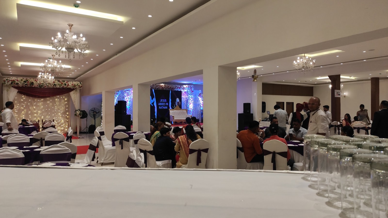 Universe Banquet, Mumbai — photo 7